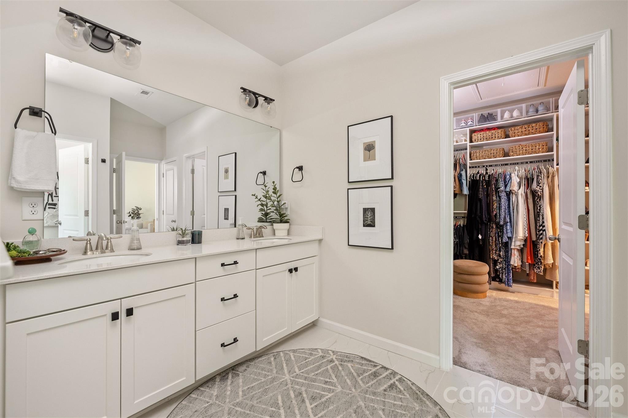 8108 Merryvale Lane — Charlotte