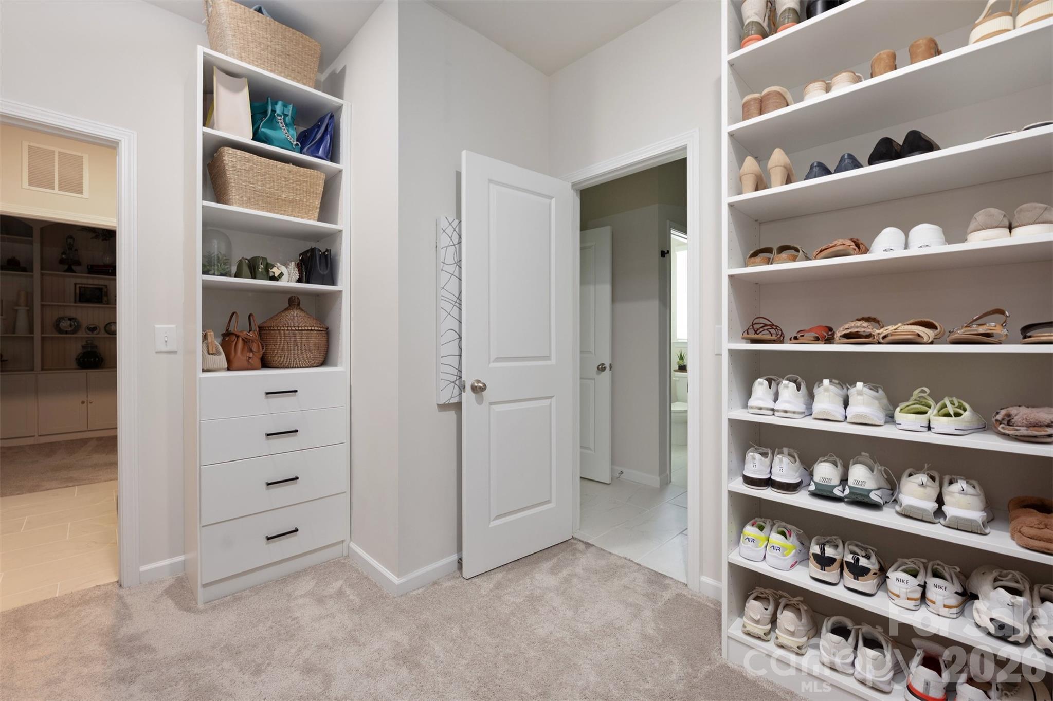 8108 Merryvale Lane — Charlotte