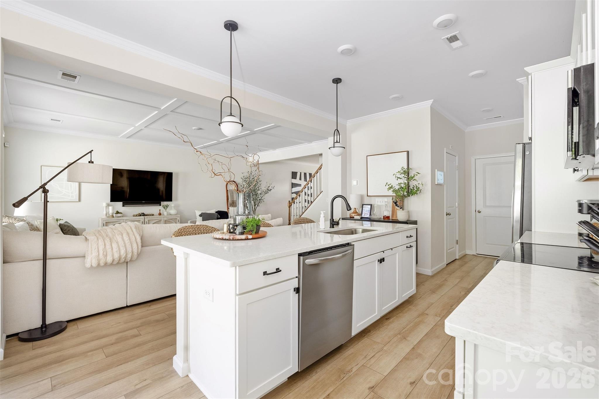 8108 Merryvale Lane — Charlotte