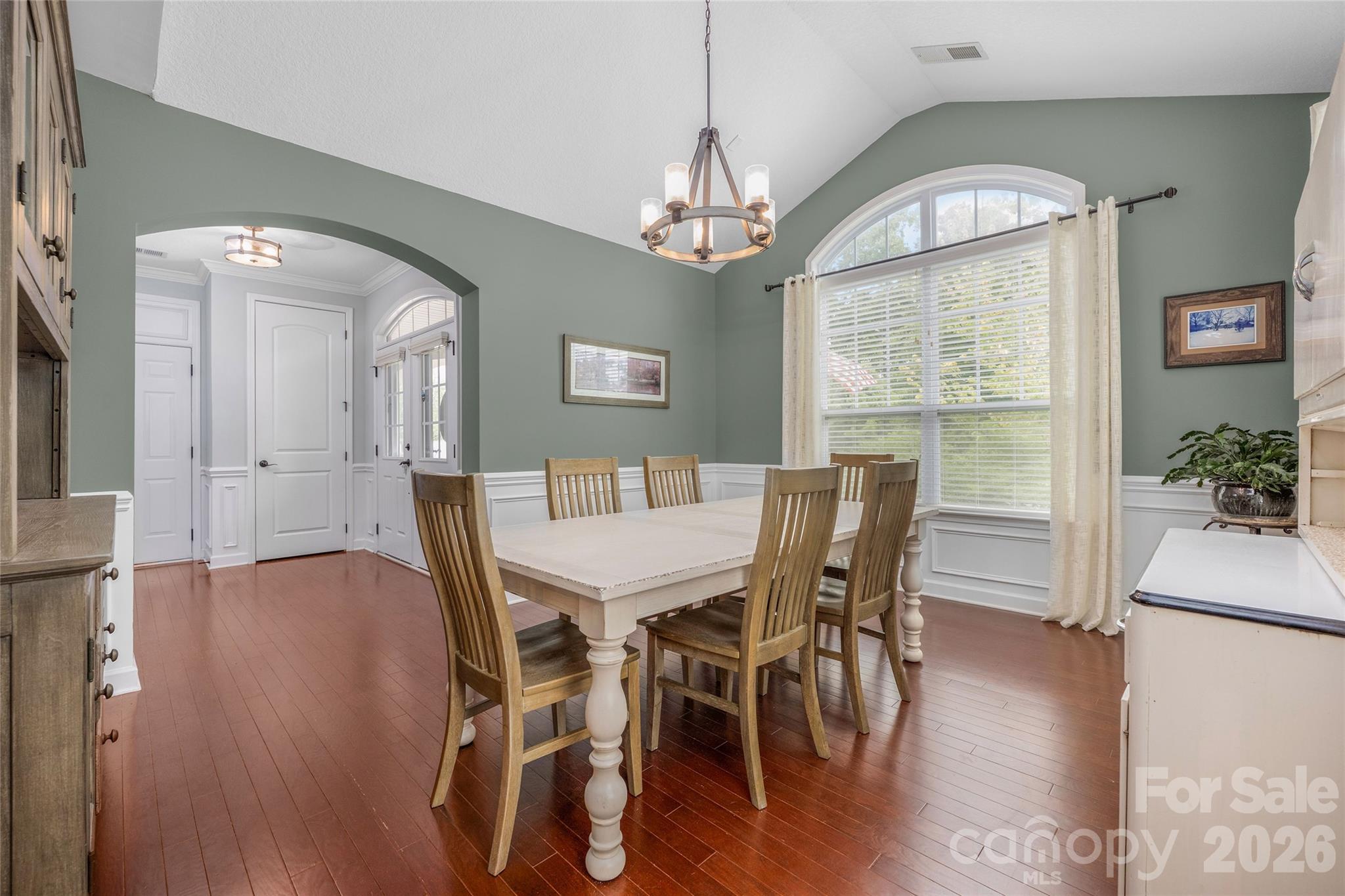 10328 Drake Hill Drive — Huntersville