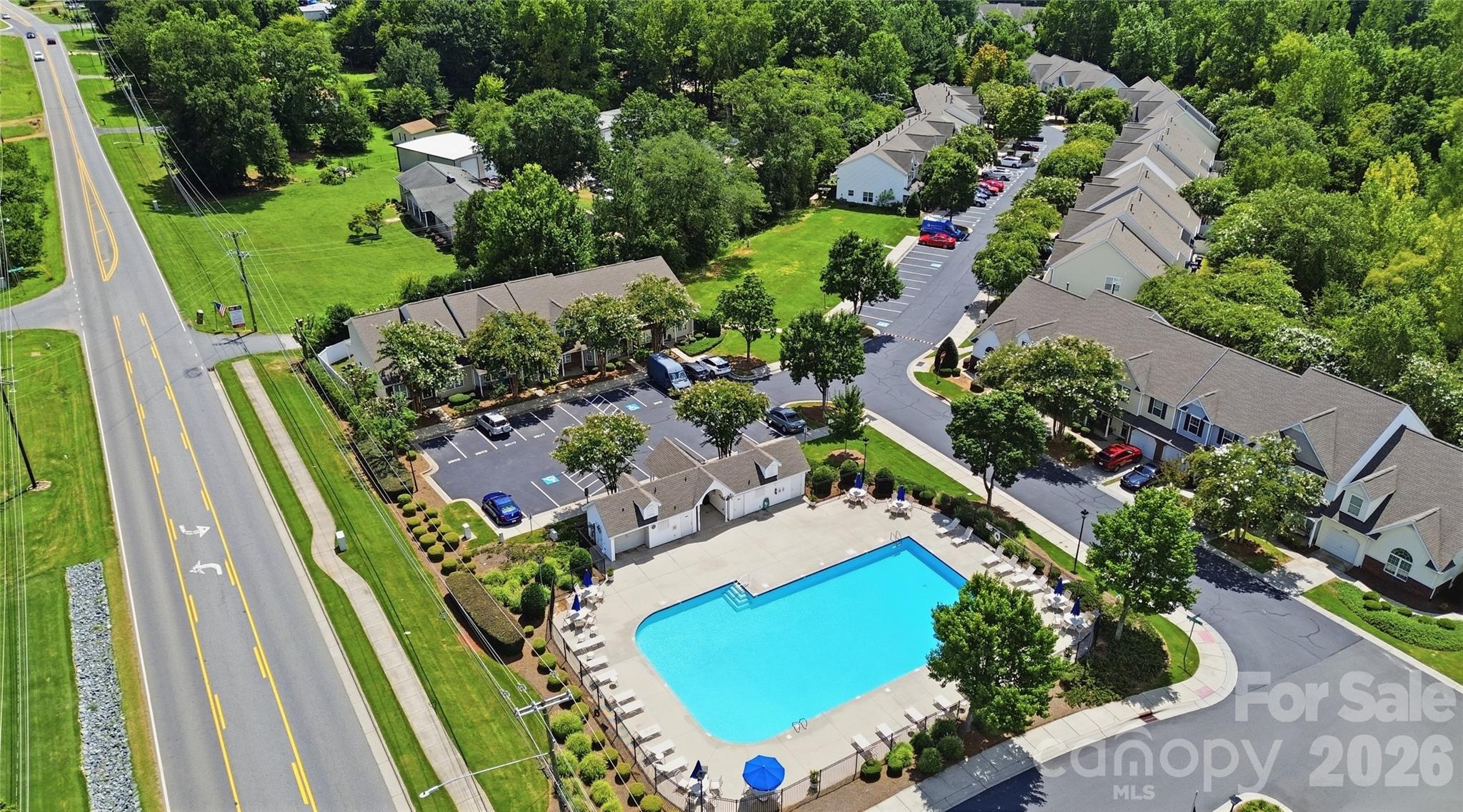2511 Brackley Place NW — Concord