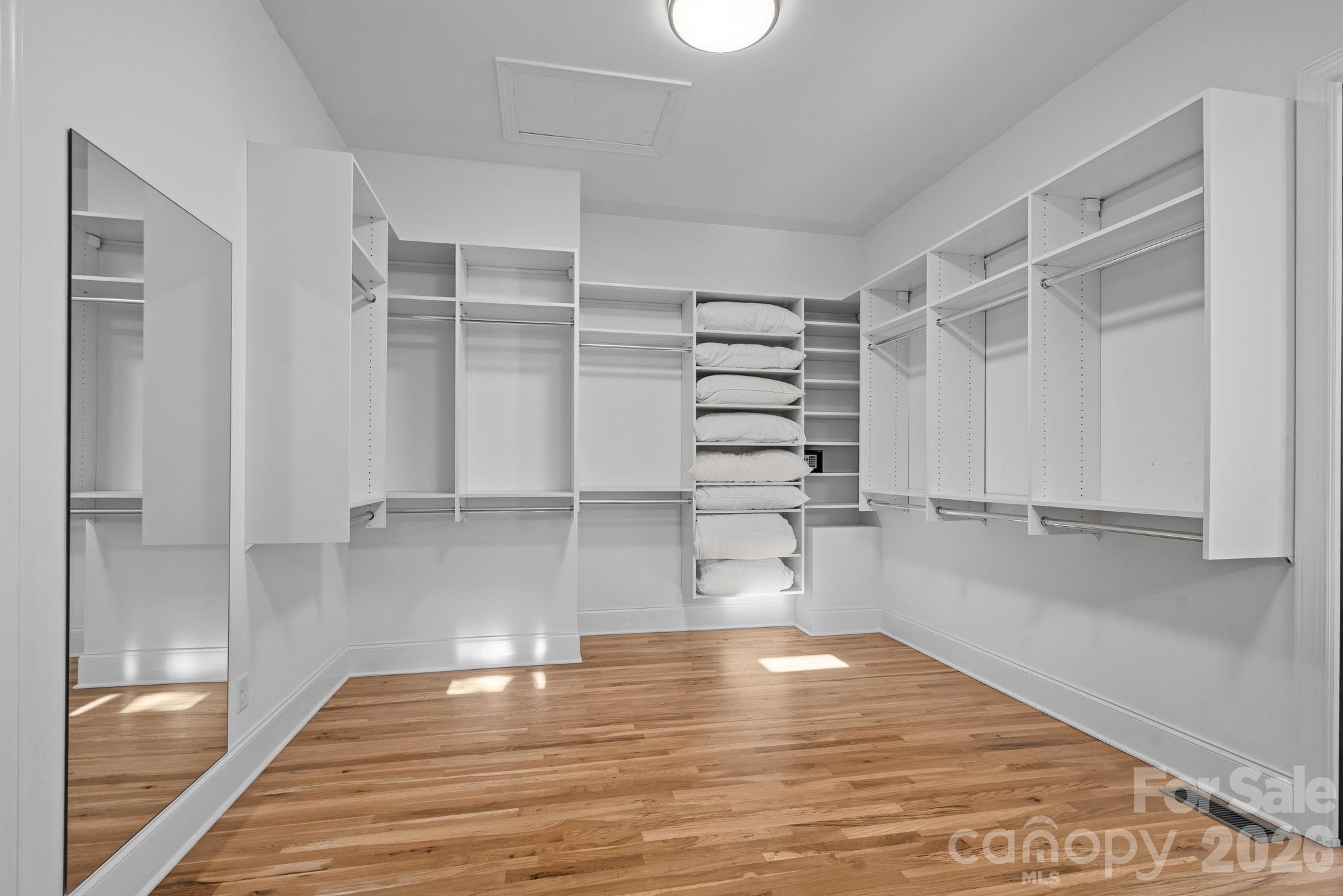 160 Malibu Road — Mooresville