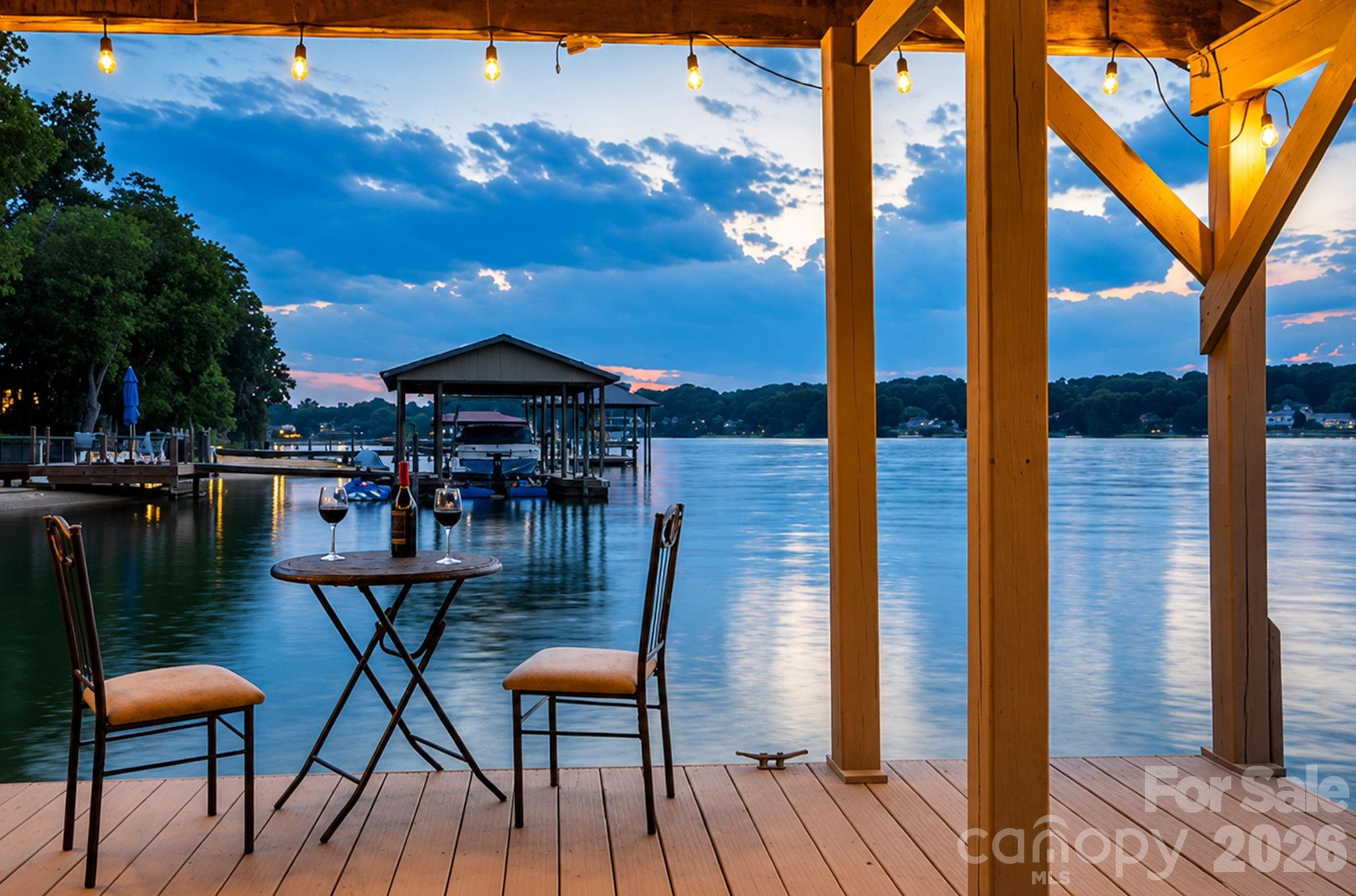 160 Malibu Road — Mooresville