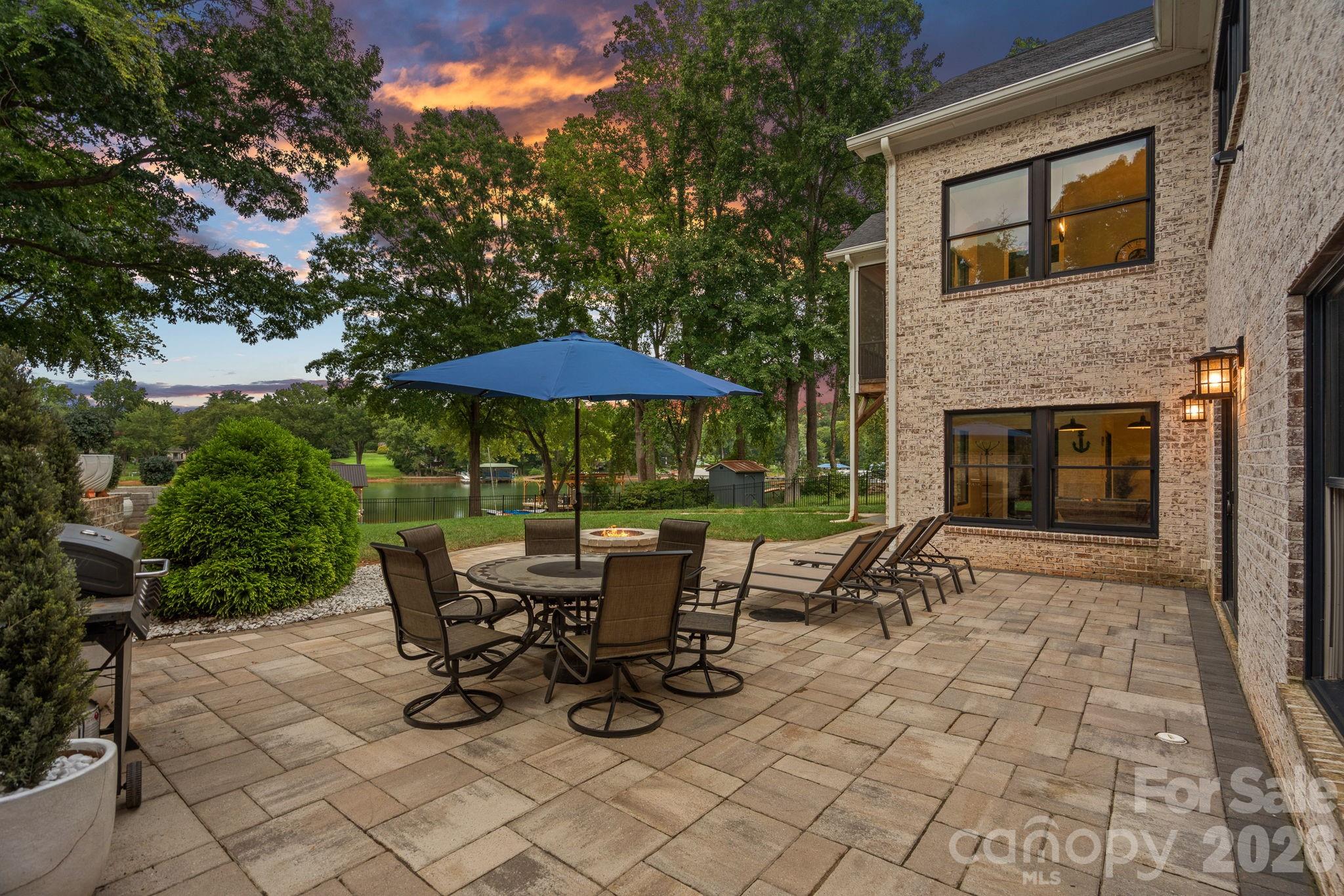 160 Malibu Road — Mooresville