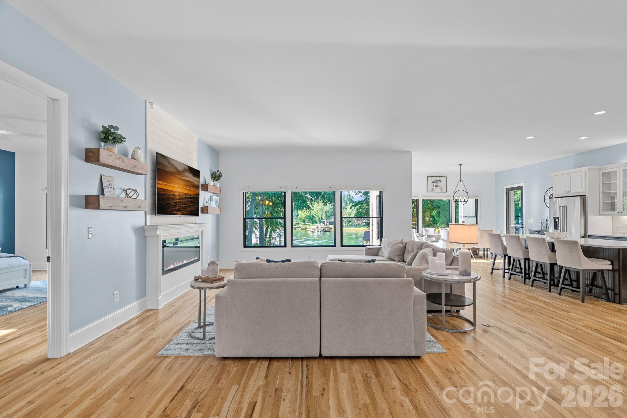 160 Malibu Road — Mooresville