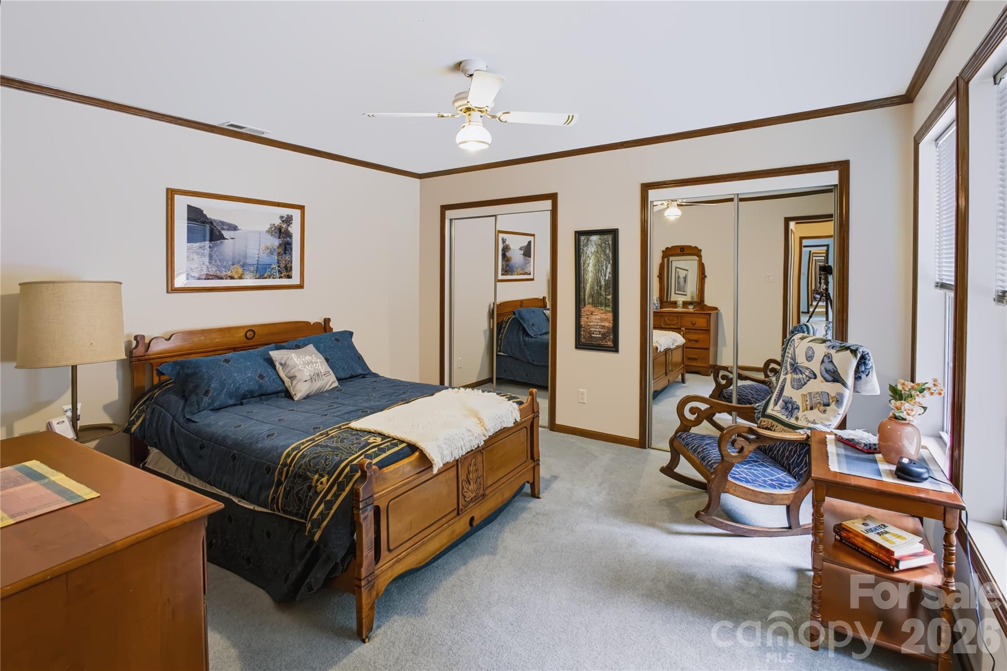 8137 Rowe Street — Catawba