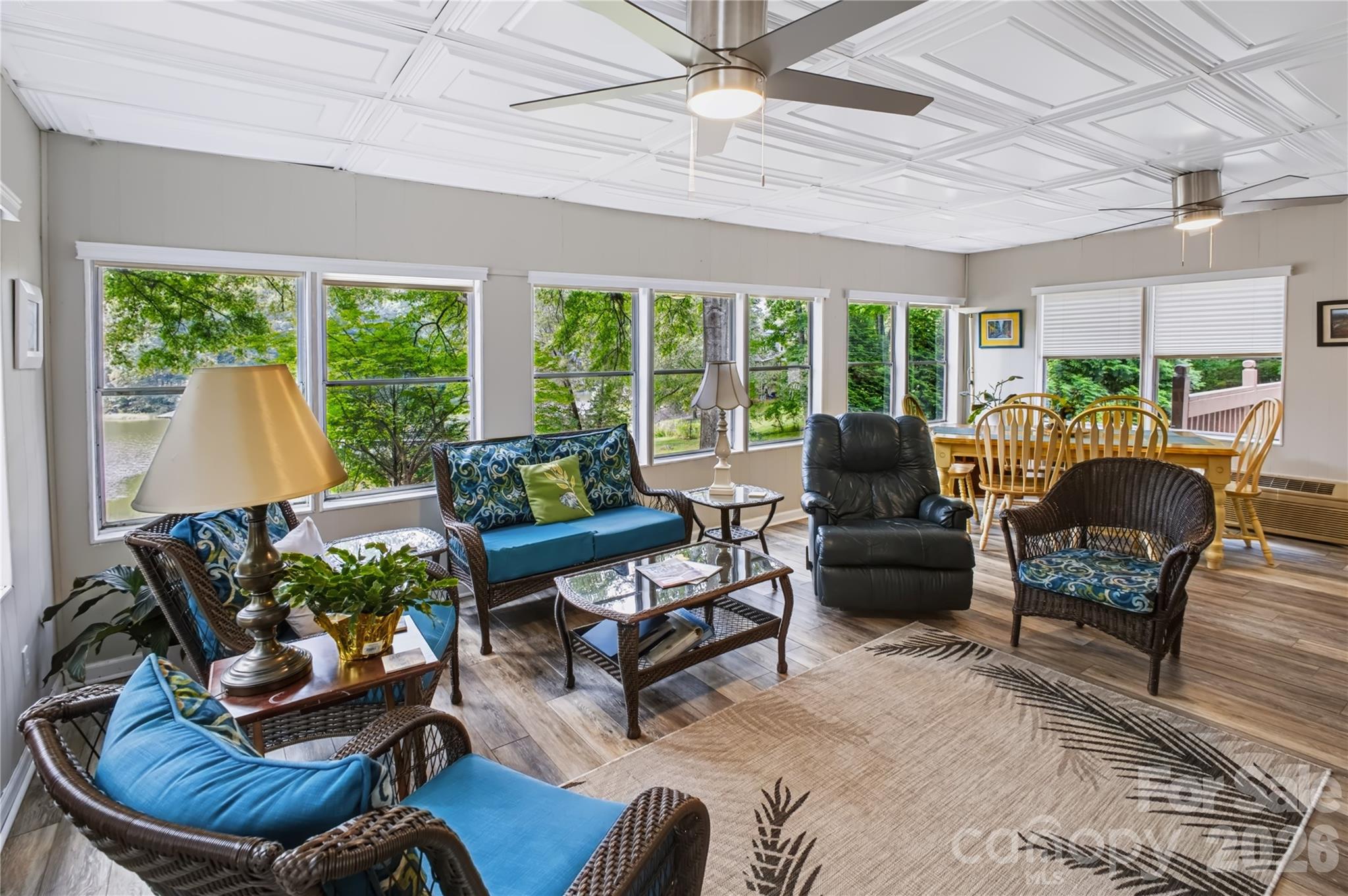 8137 Rowe Street — Catawba