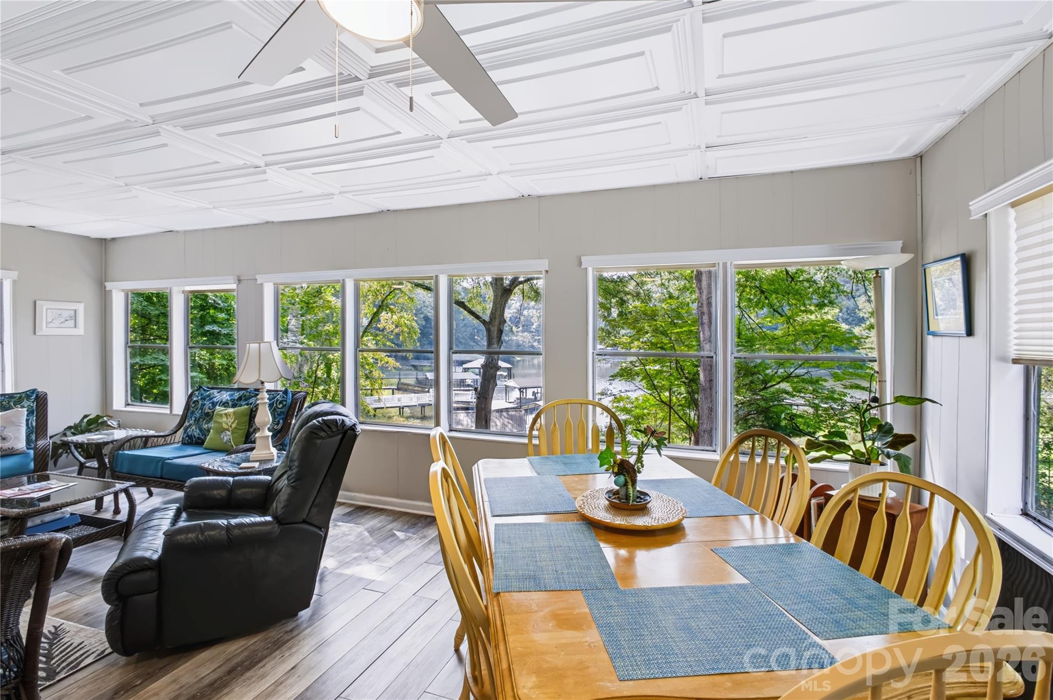 8137 Rowe Street — Catawba