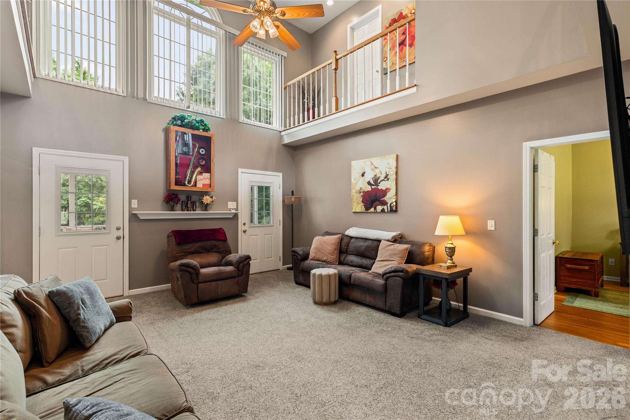 901 Clover Park Drive — Clover