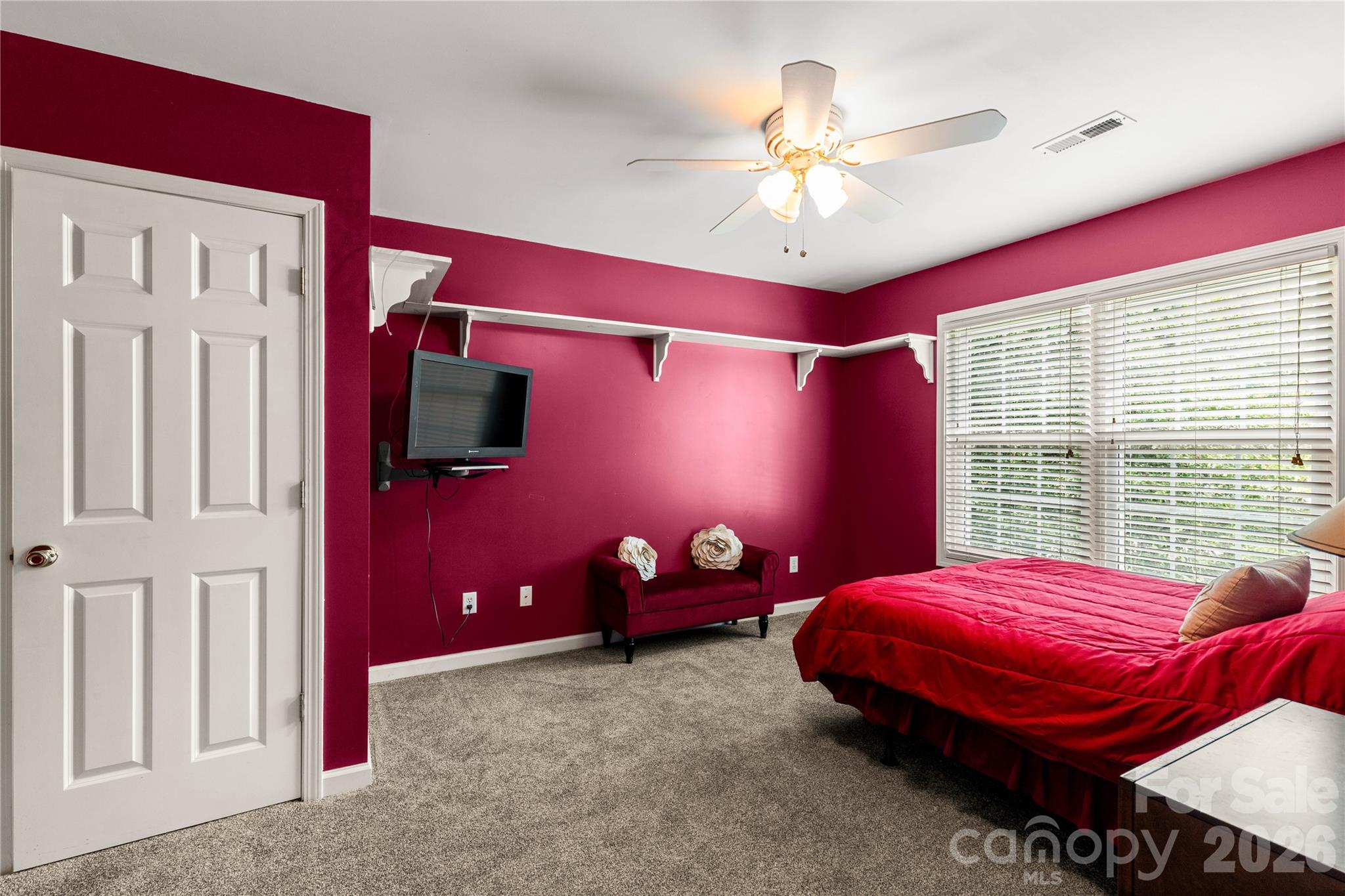 901 Clover Park Drive — Clover