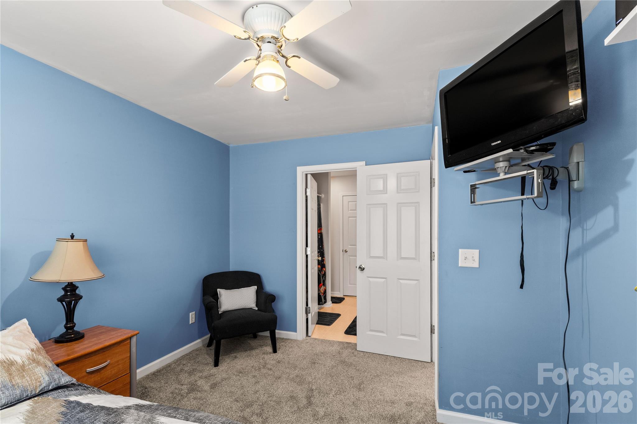 901 Clover Park Drive — Clover