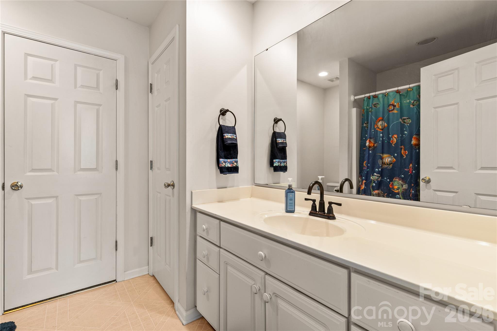 901 Clover Park Drive — Clover