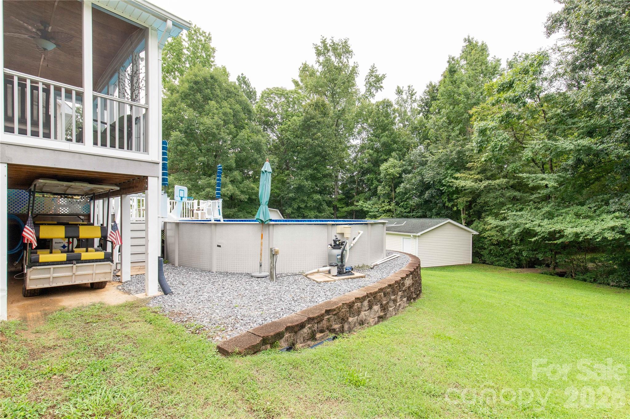 901 Clover Park Drive — Clover