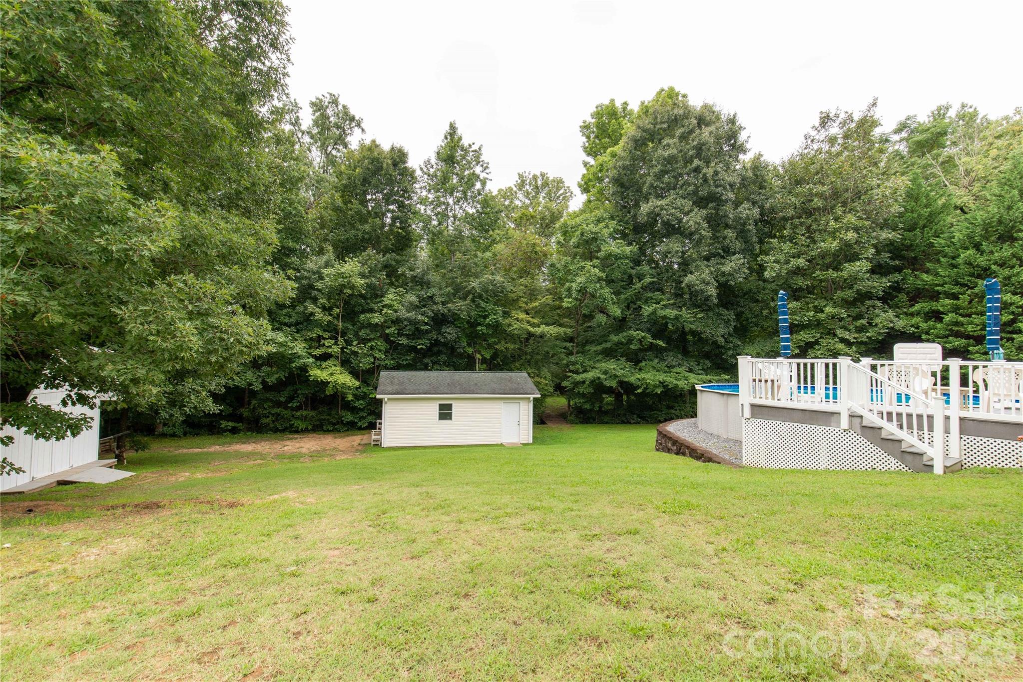 901 Clover Park Drive — Clover