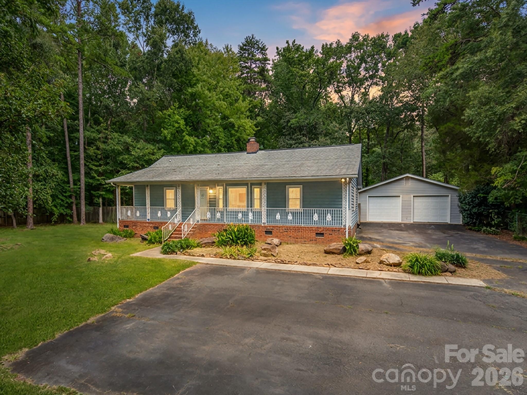 2608 Corinth Church Road — Monroe