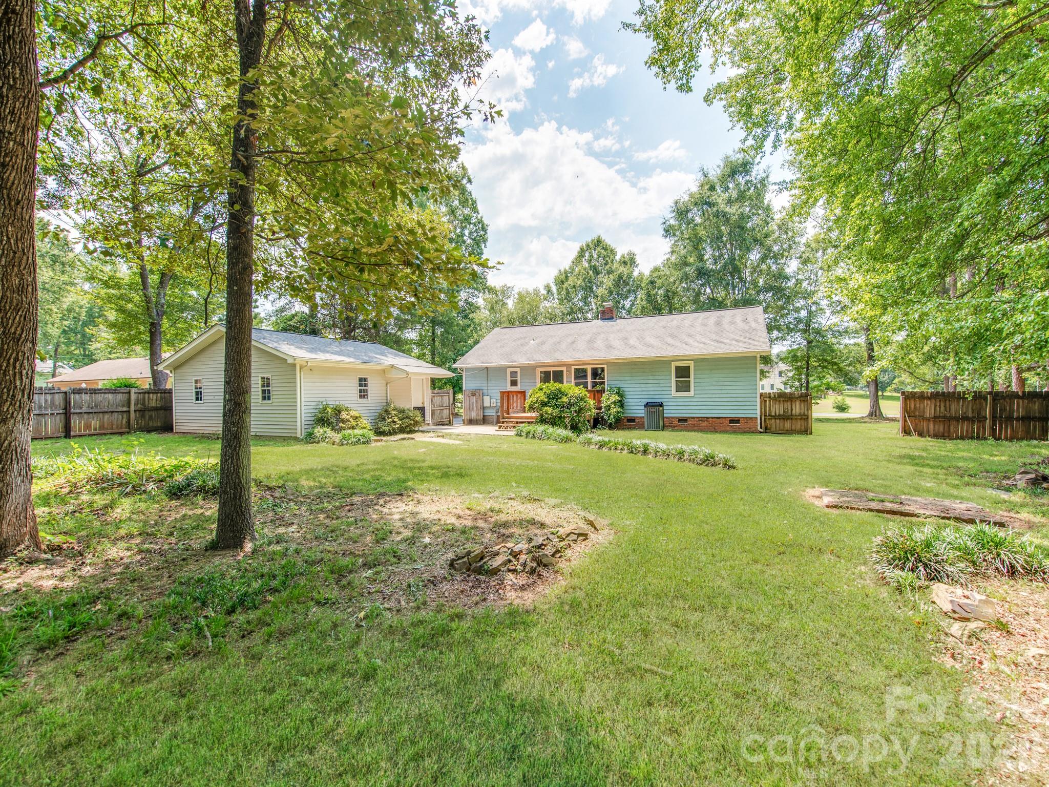 2608 Corinth Church Road — Monroe