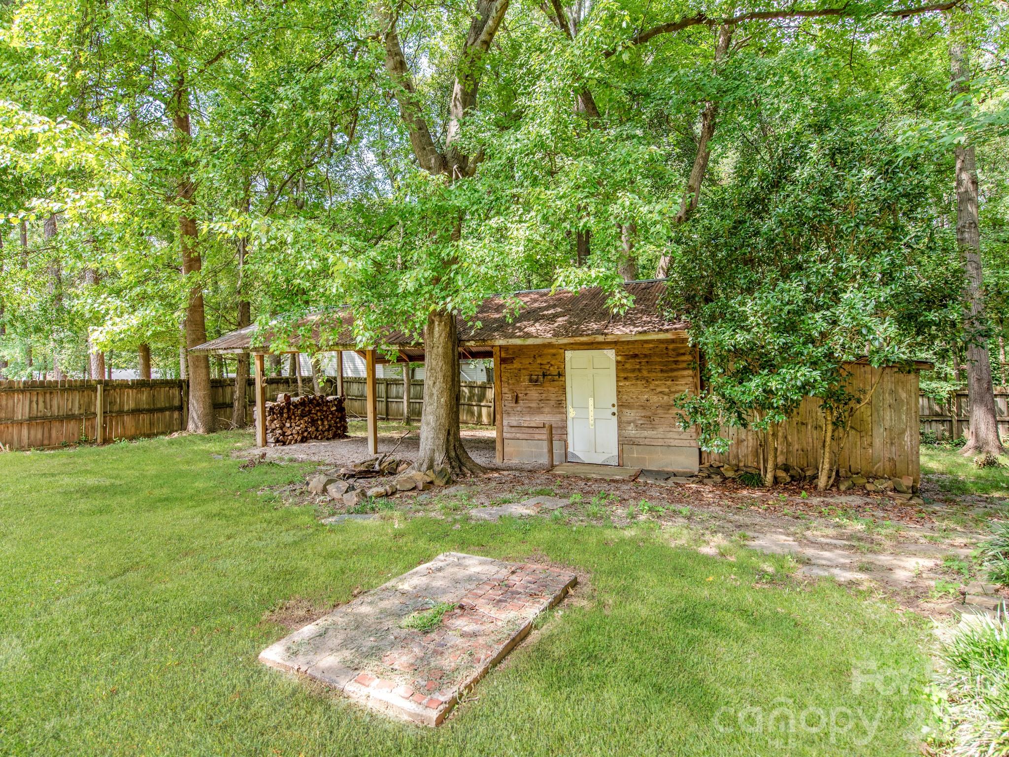 2608 Corinth Church Road — Monroe