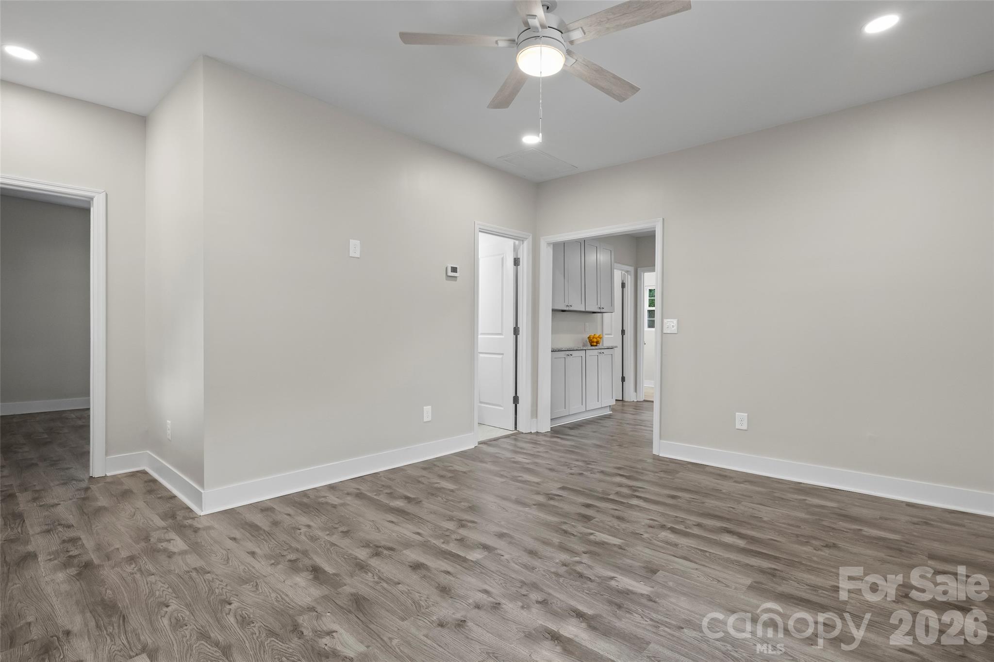 605 Kings Mountain Street — Clover