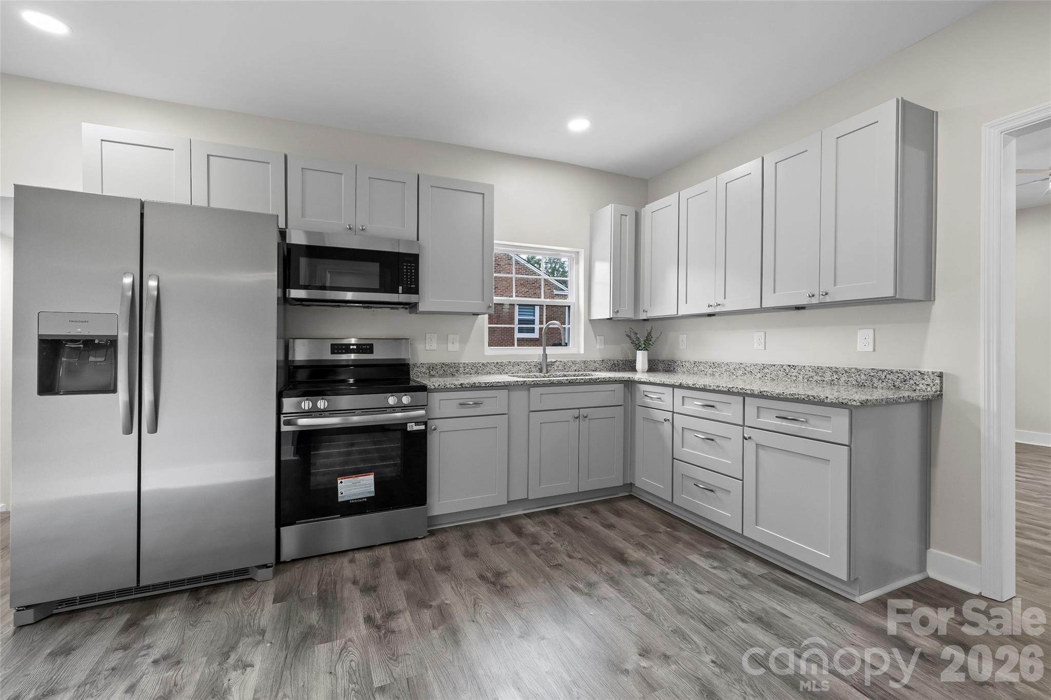 605 Kings Mountain Street — Clover