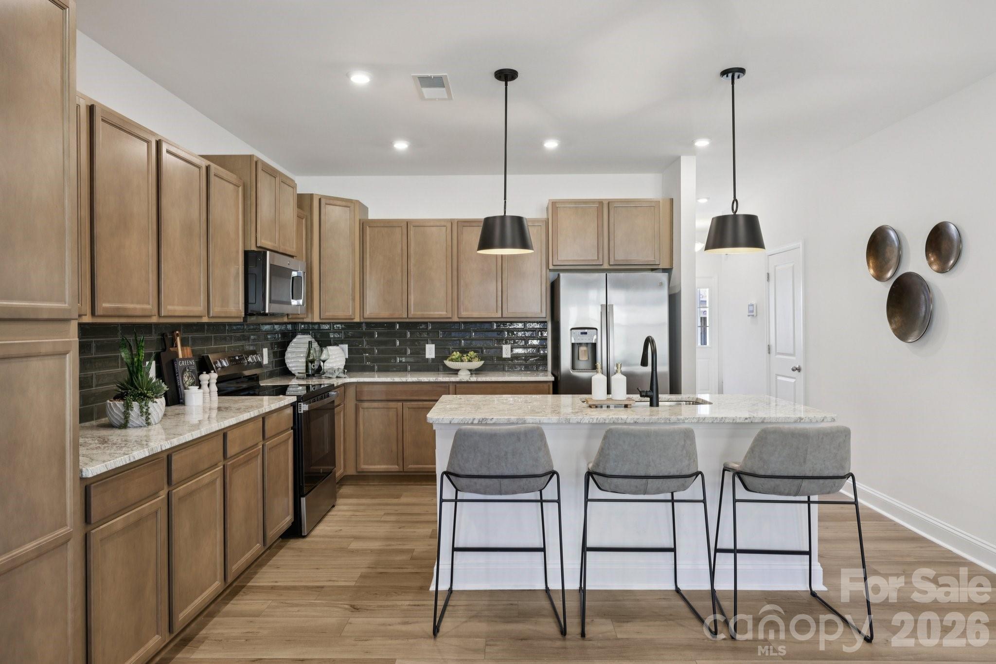 7607 Ethora Way — Charlotte