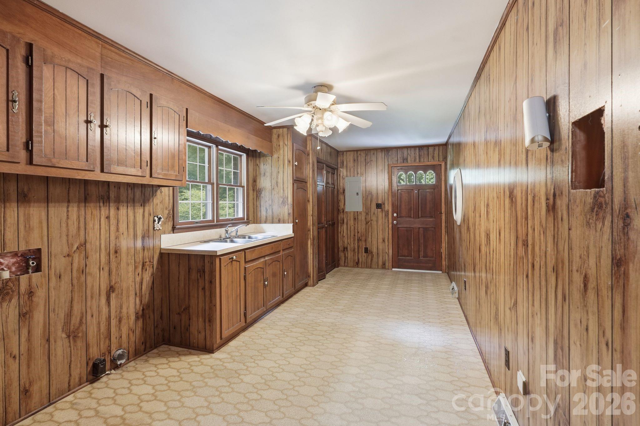 431 Costner School Road — Bessemer City