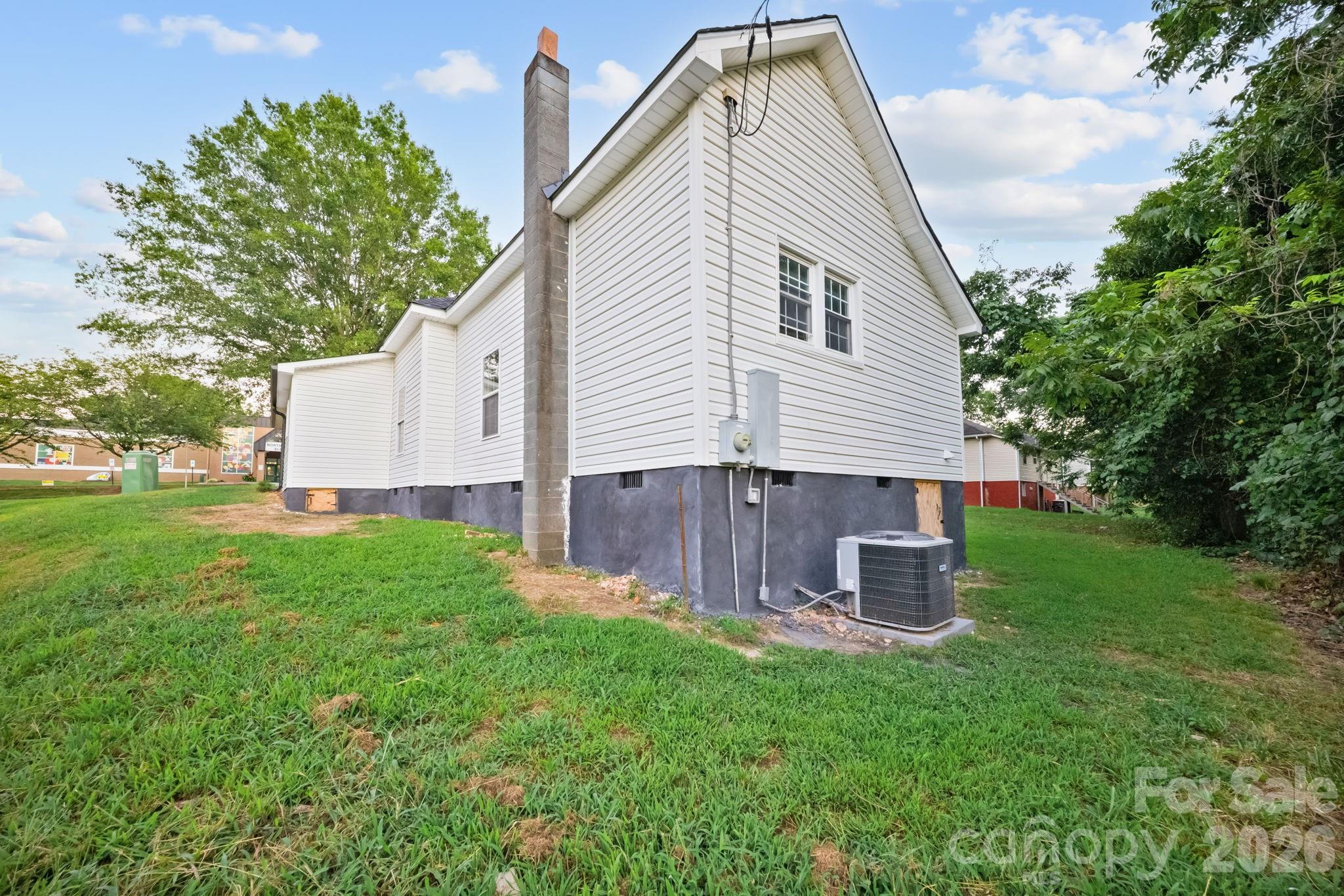 807 N Walnut Street — Kannapolis