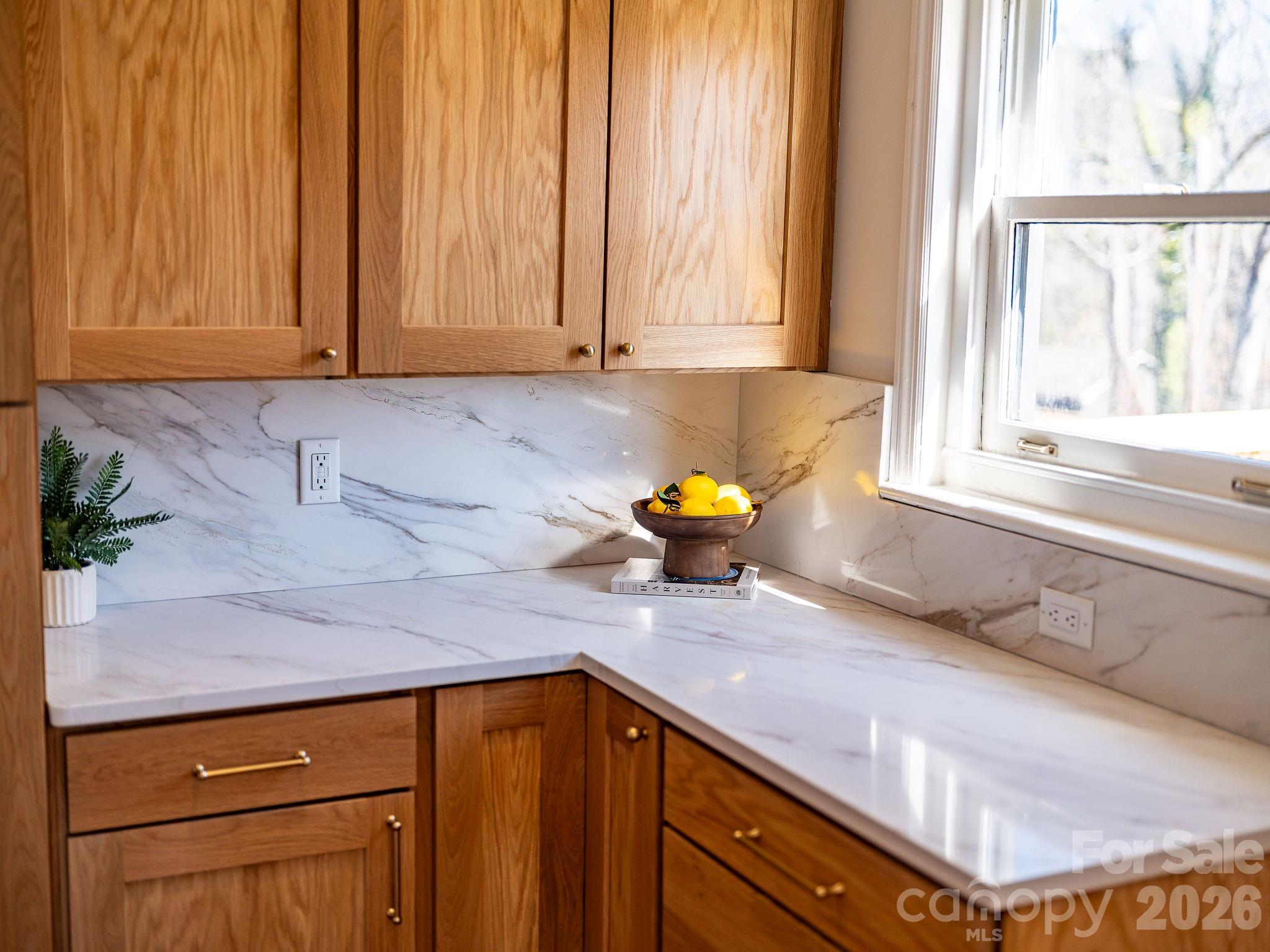 55 Cisco Road — Asheville