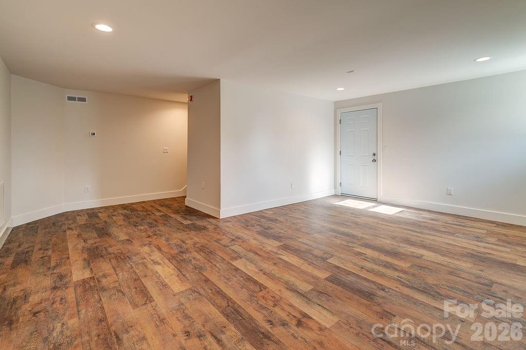 55 Cisco Road — Asheville