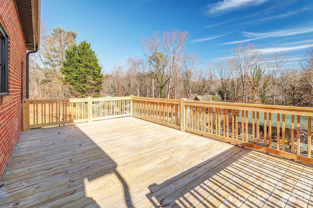 55 Cisco Road — Asheville
