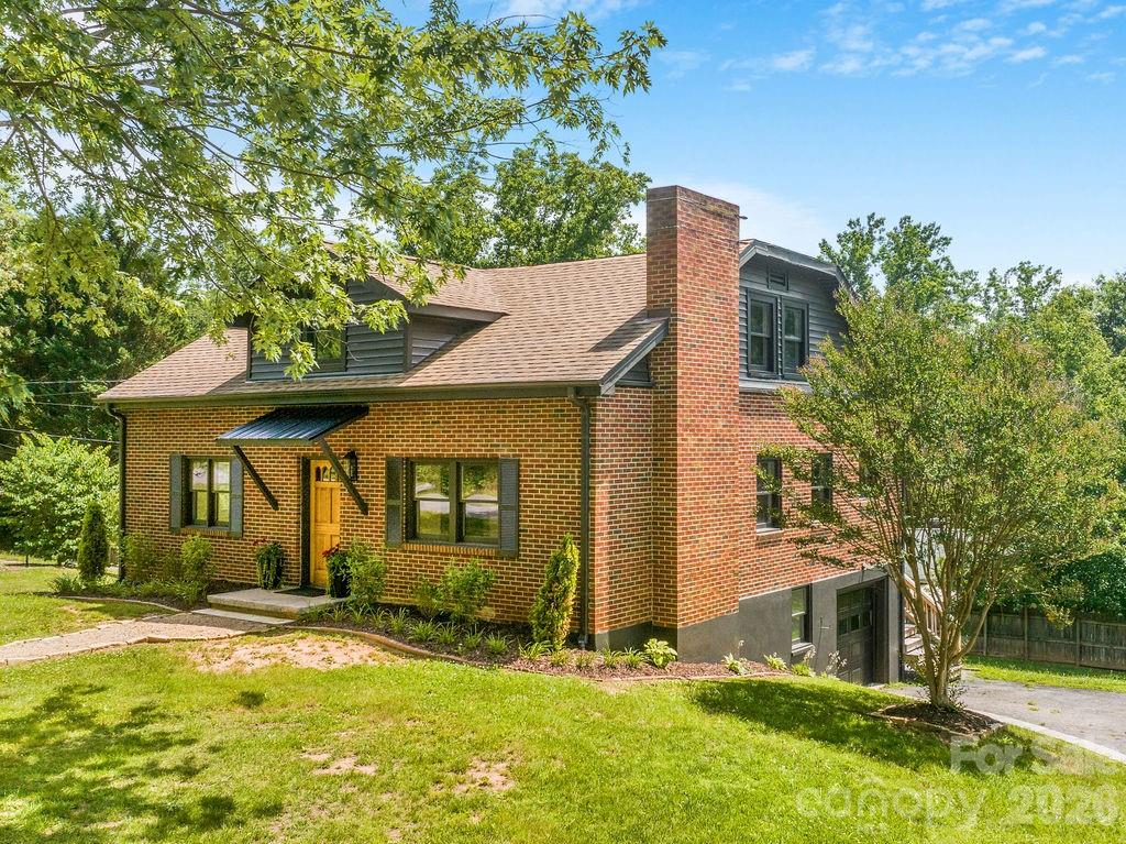 55 Cisco Road — Asheville