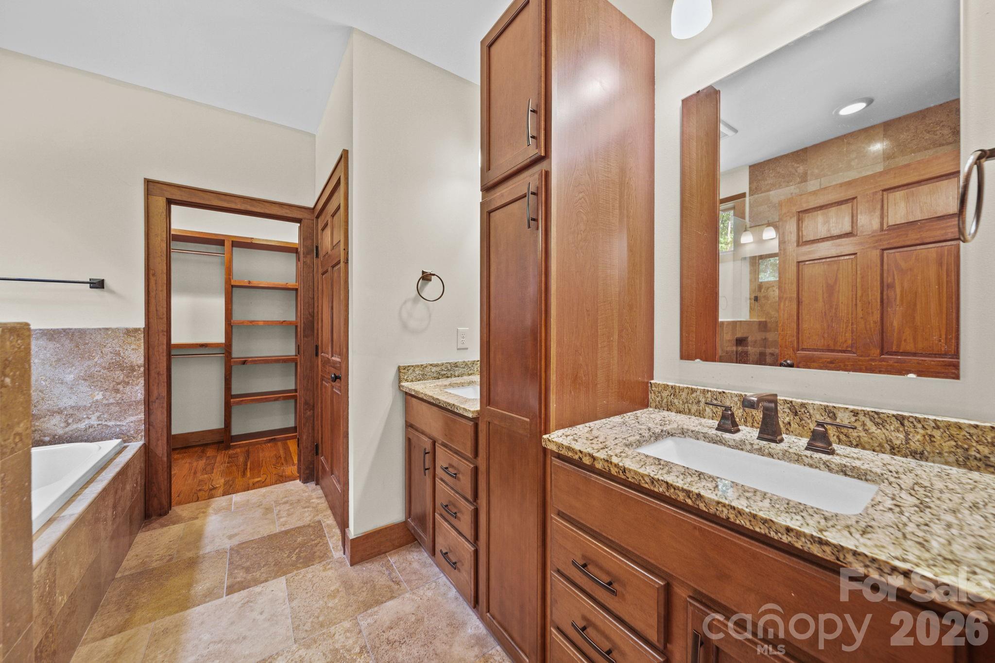 126 Hunters Field Way — Kings Mountain