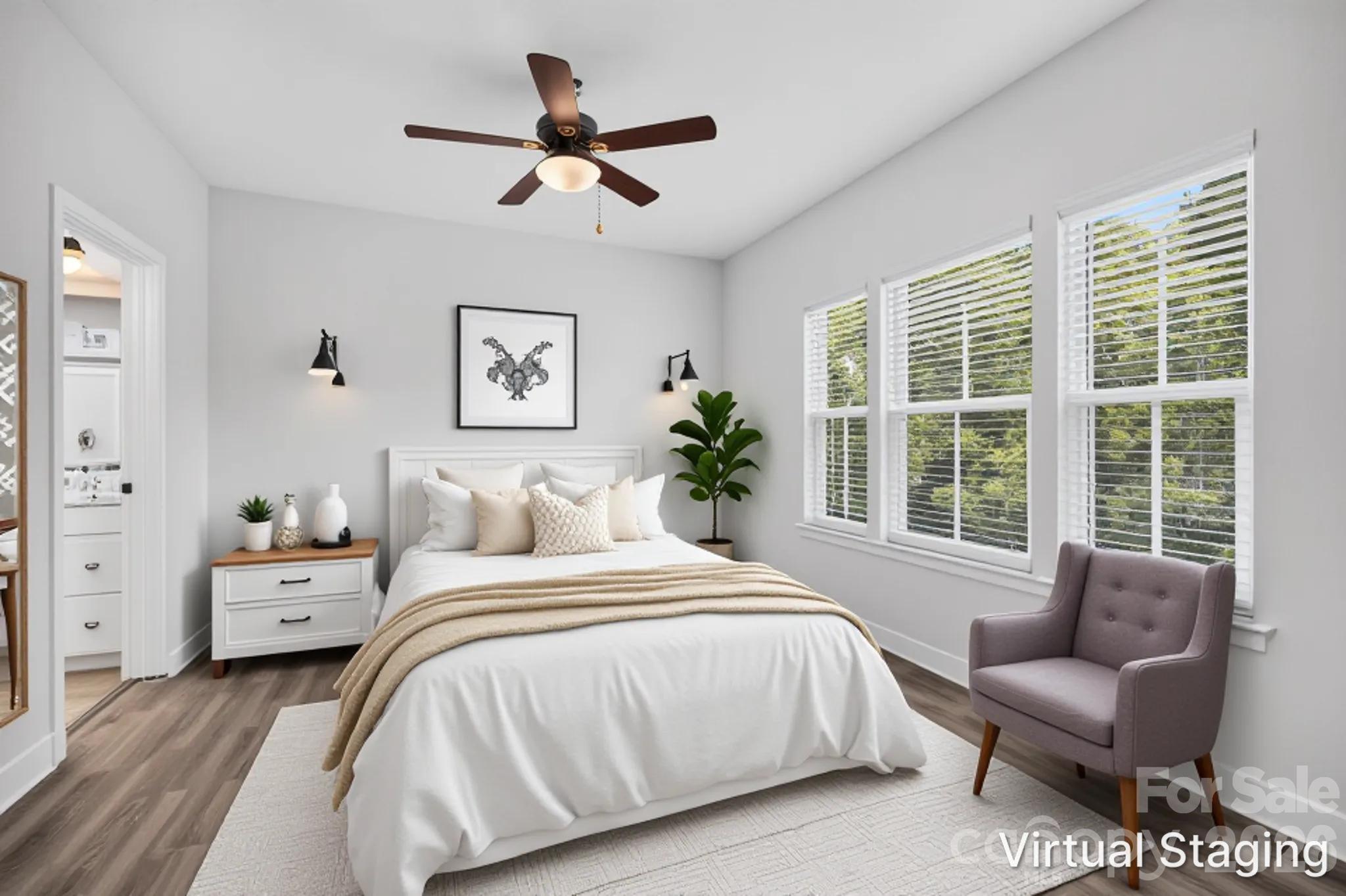 252 Parkwood Avenue — Charlotte