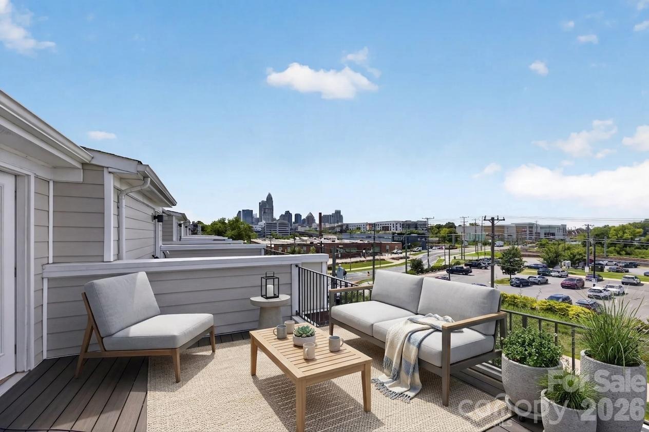 252 Parkwood Avenue — Charlotte
