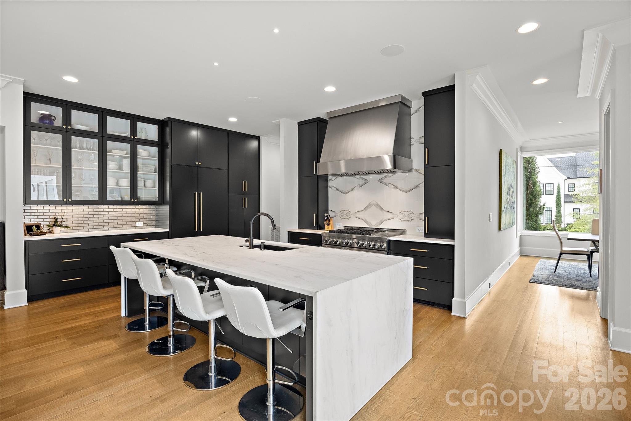 316 Mammoth Oaks Drive — Charlotte