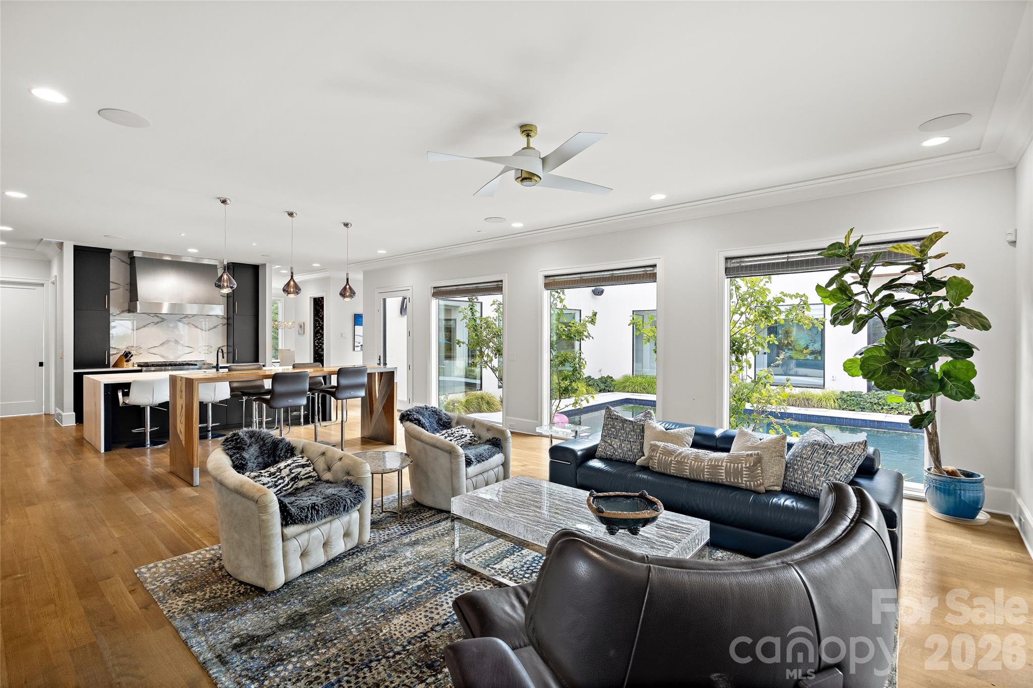 316 Mammoth Oaks Drive — Charlotte