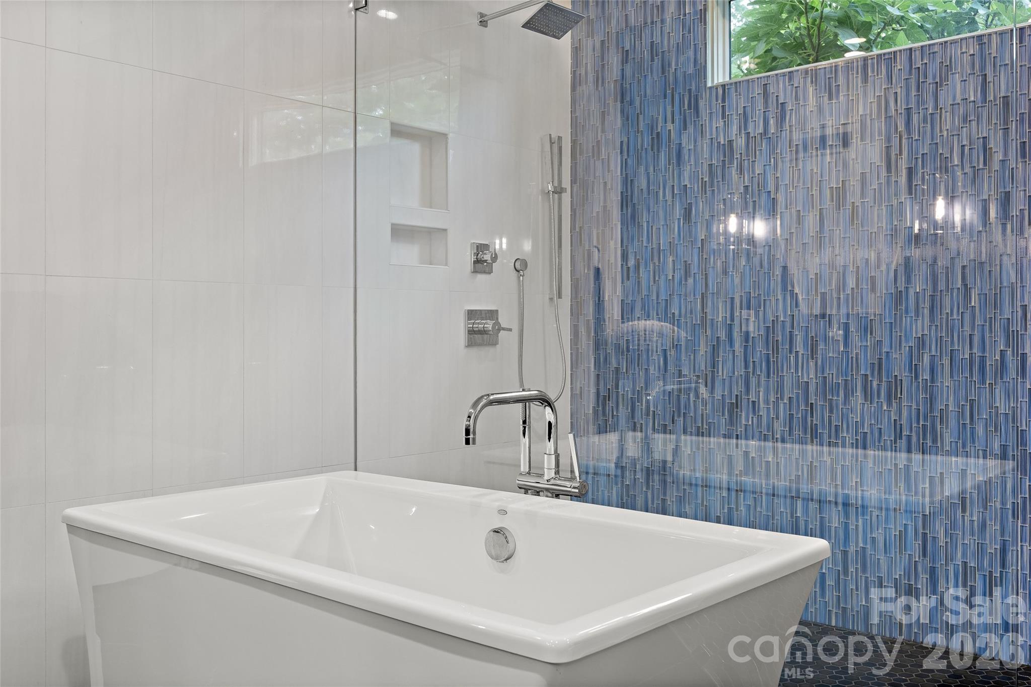 316 Mammoth Oaks Drive — Charlotte