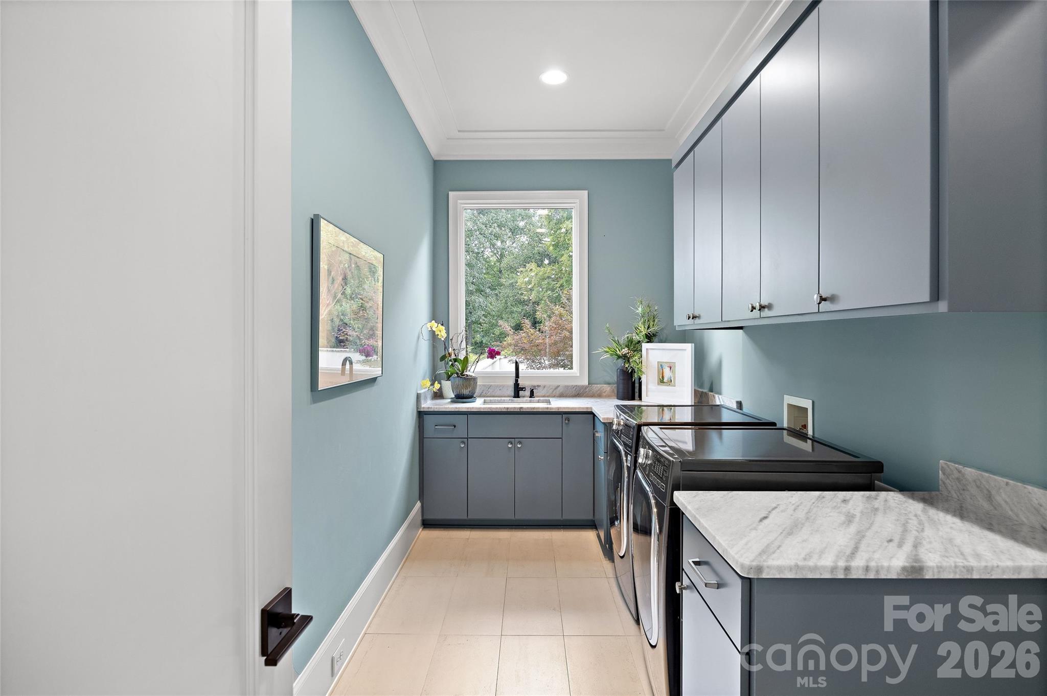 316 Mammoth Oaks Drive — Charlotte