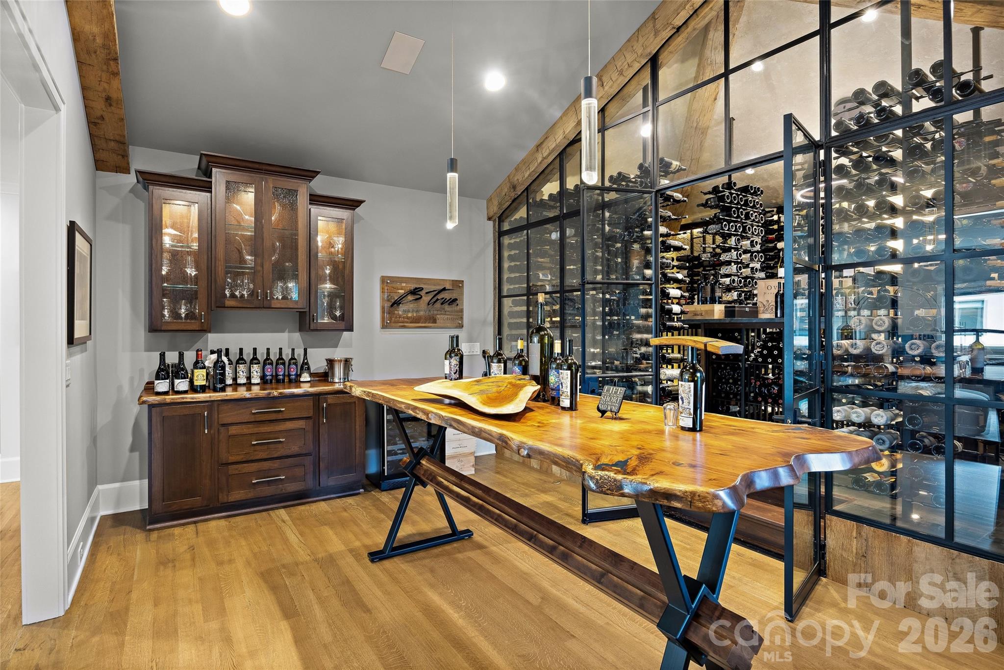 316 Mammoth Oaks Drive — Charlotte