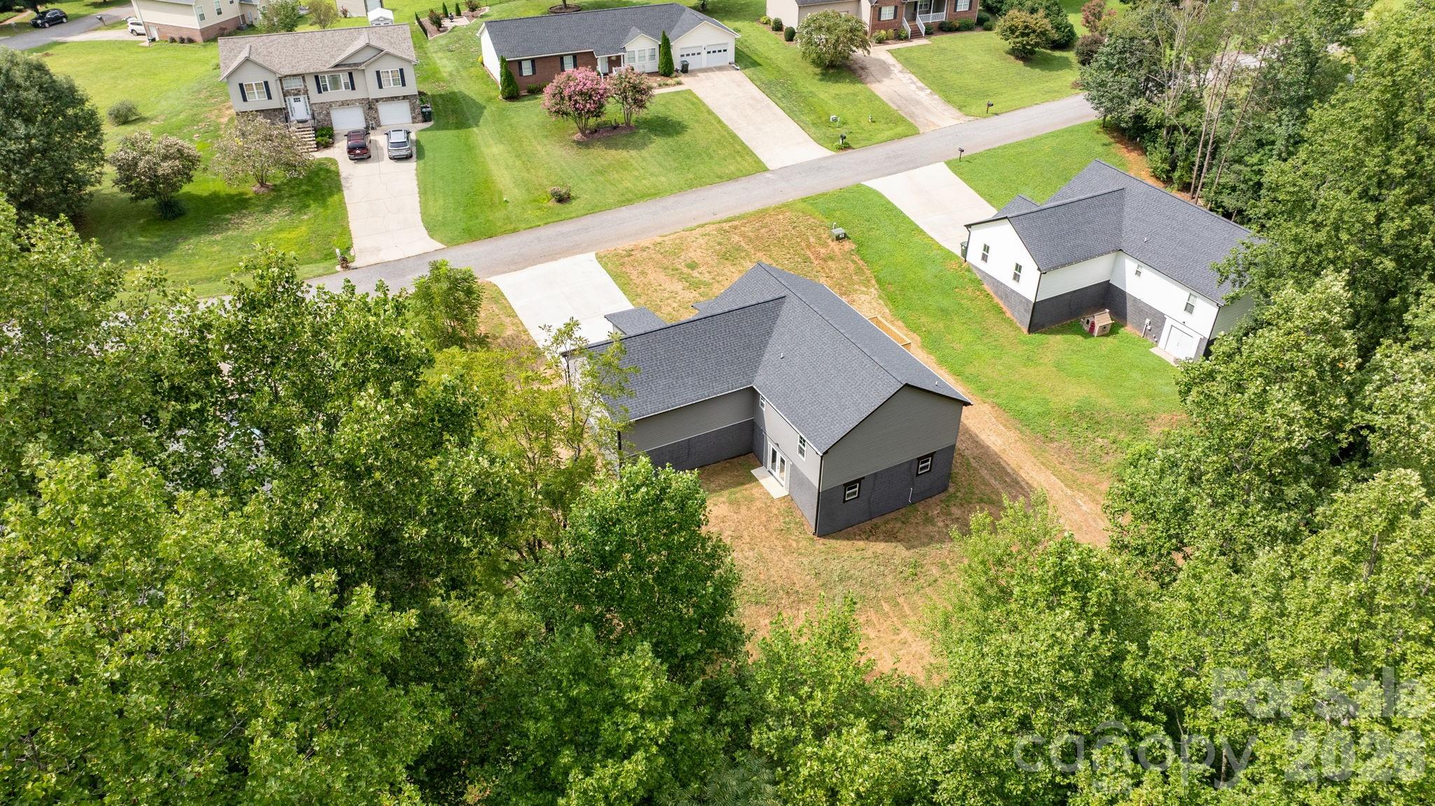 128 Buck Shoals Circle — Hudson