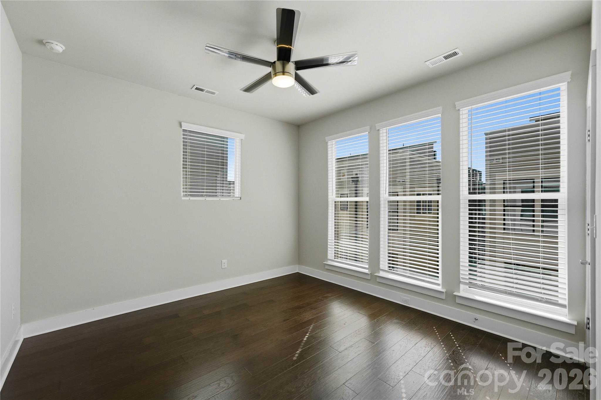 1523 Duckworth Avenue — Charlotte