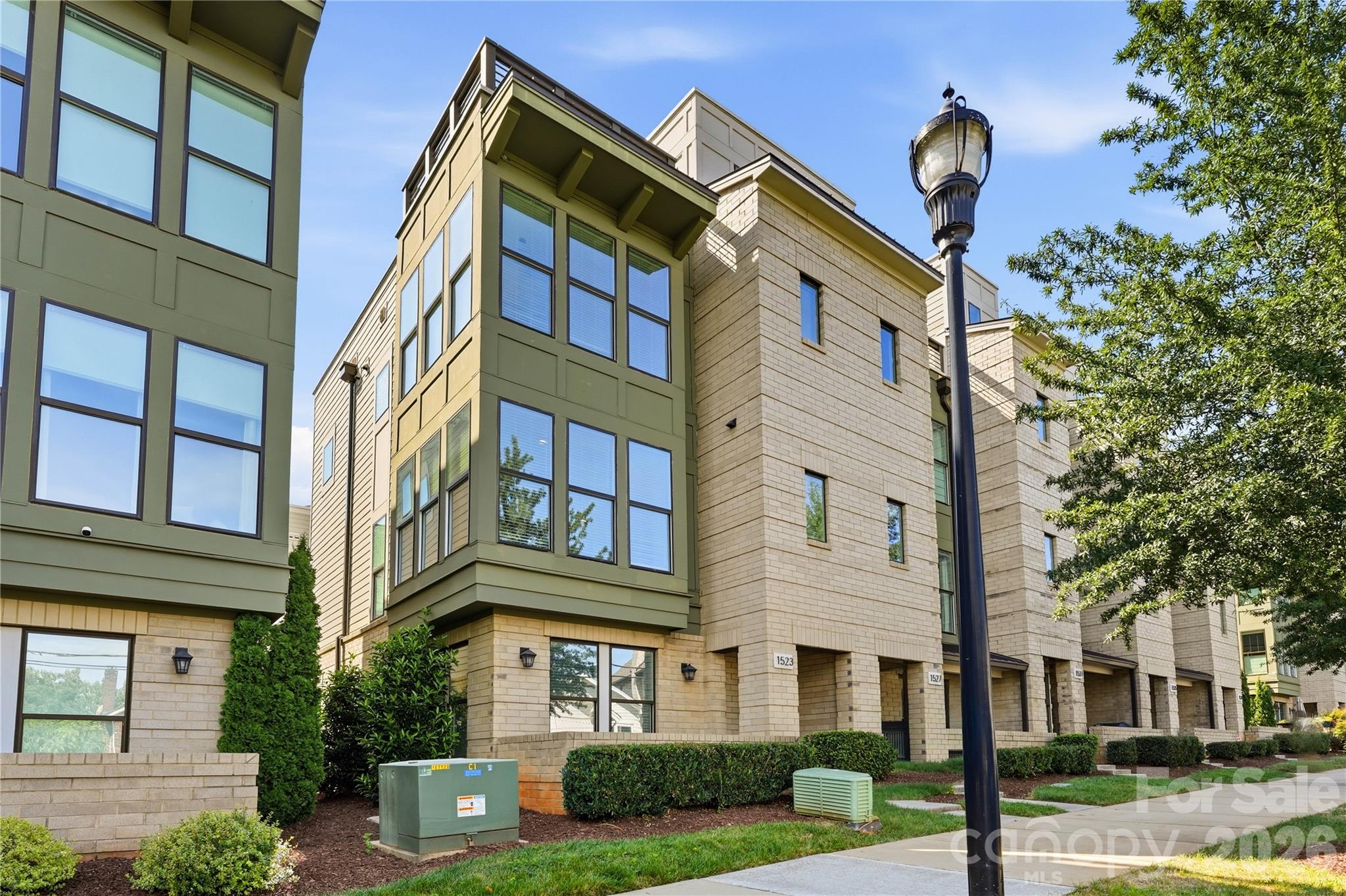 1523 Duckworth Avenue — Charlotte