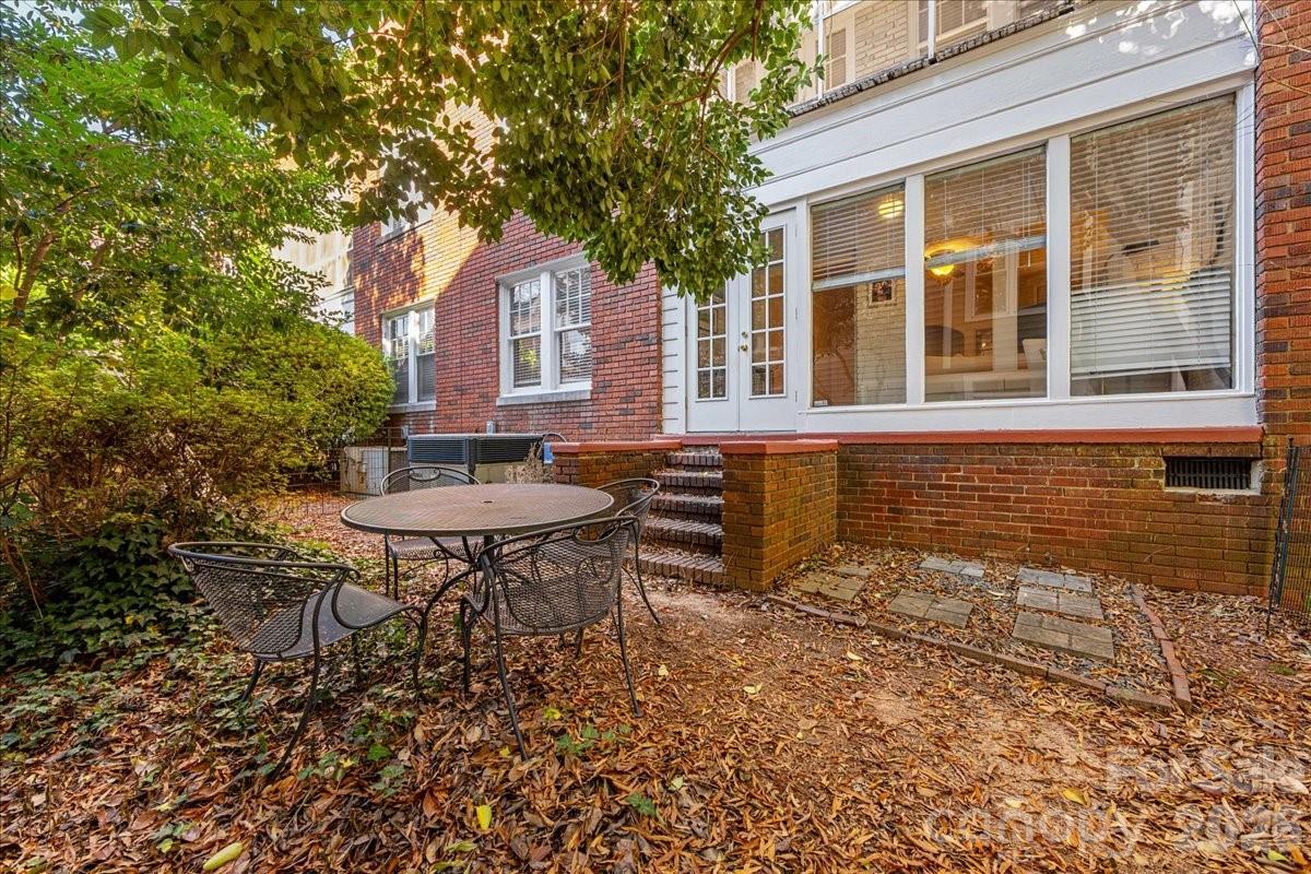 2300 Roswell Avenue #1 — Charlotte