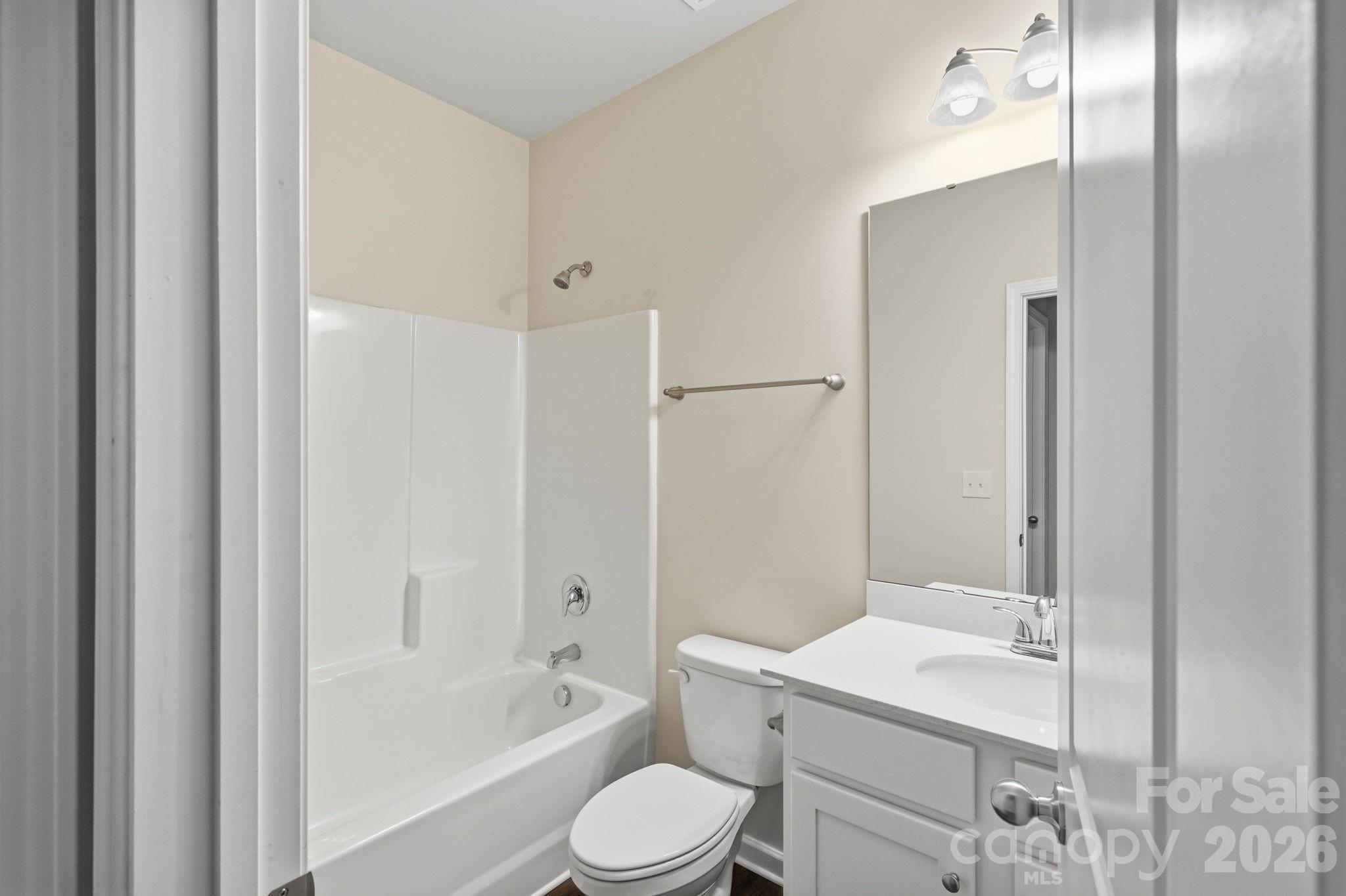8149 Long Island Road — Catawba