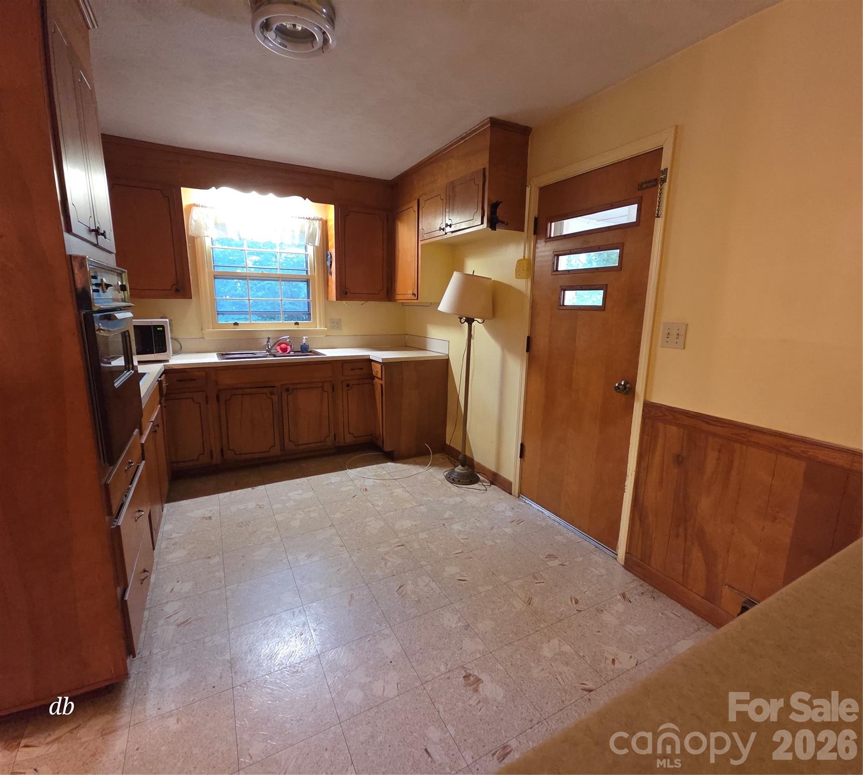 110 Delmar Road — Shelby