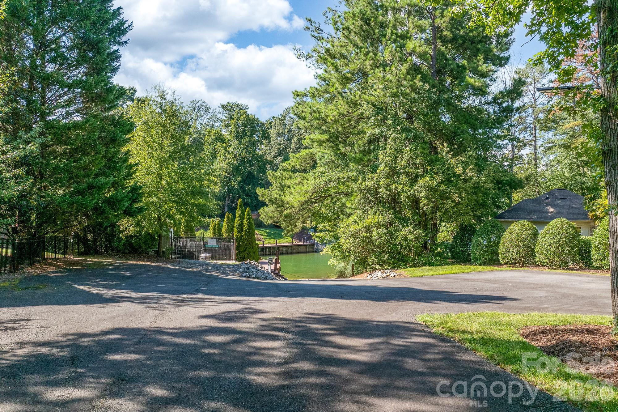 21300 Blakely Shores Drive — Cornelius
