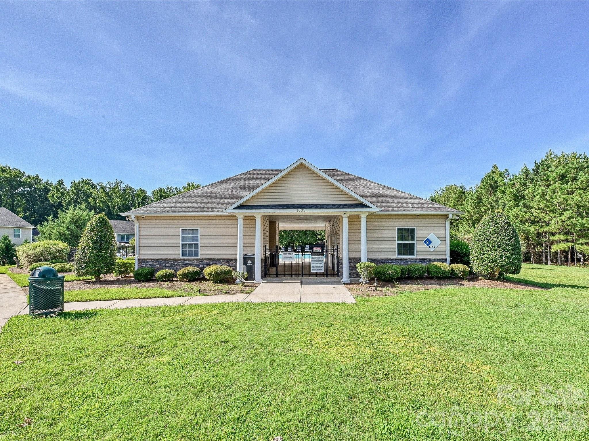 1104 Bassett Way — Indian Land