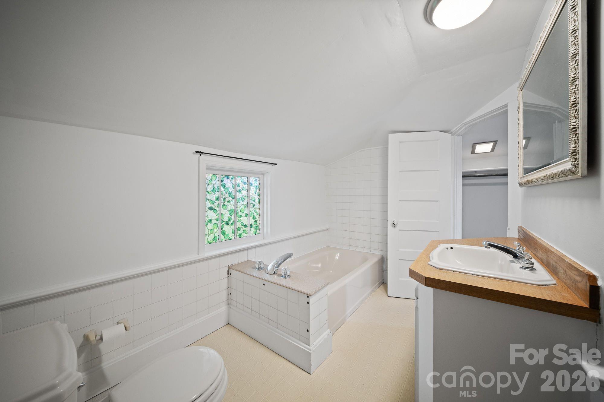 250 Justice Ridge Road — Candler