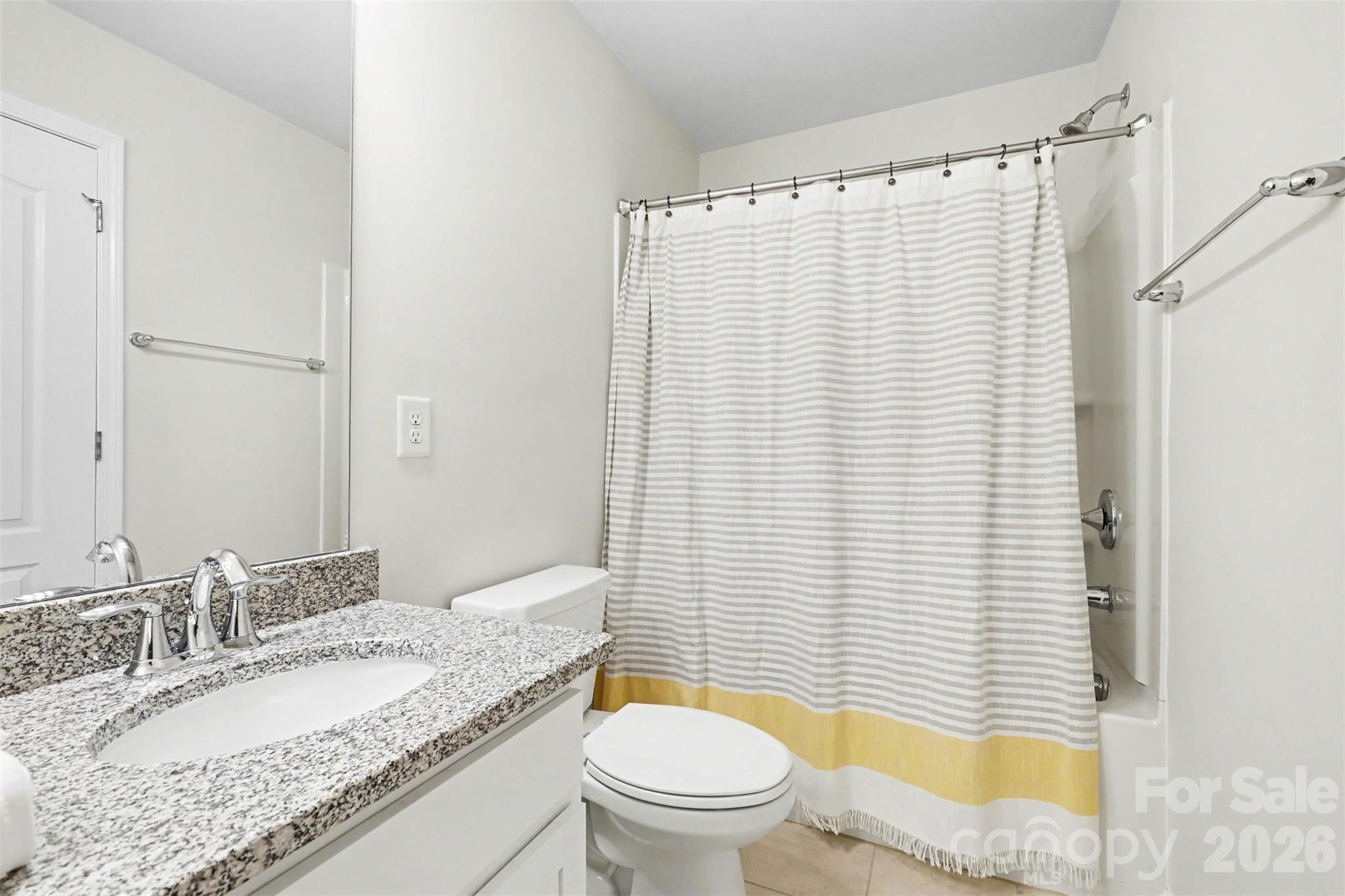 16823 Cozy Cove Road — Charlotte