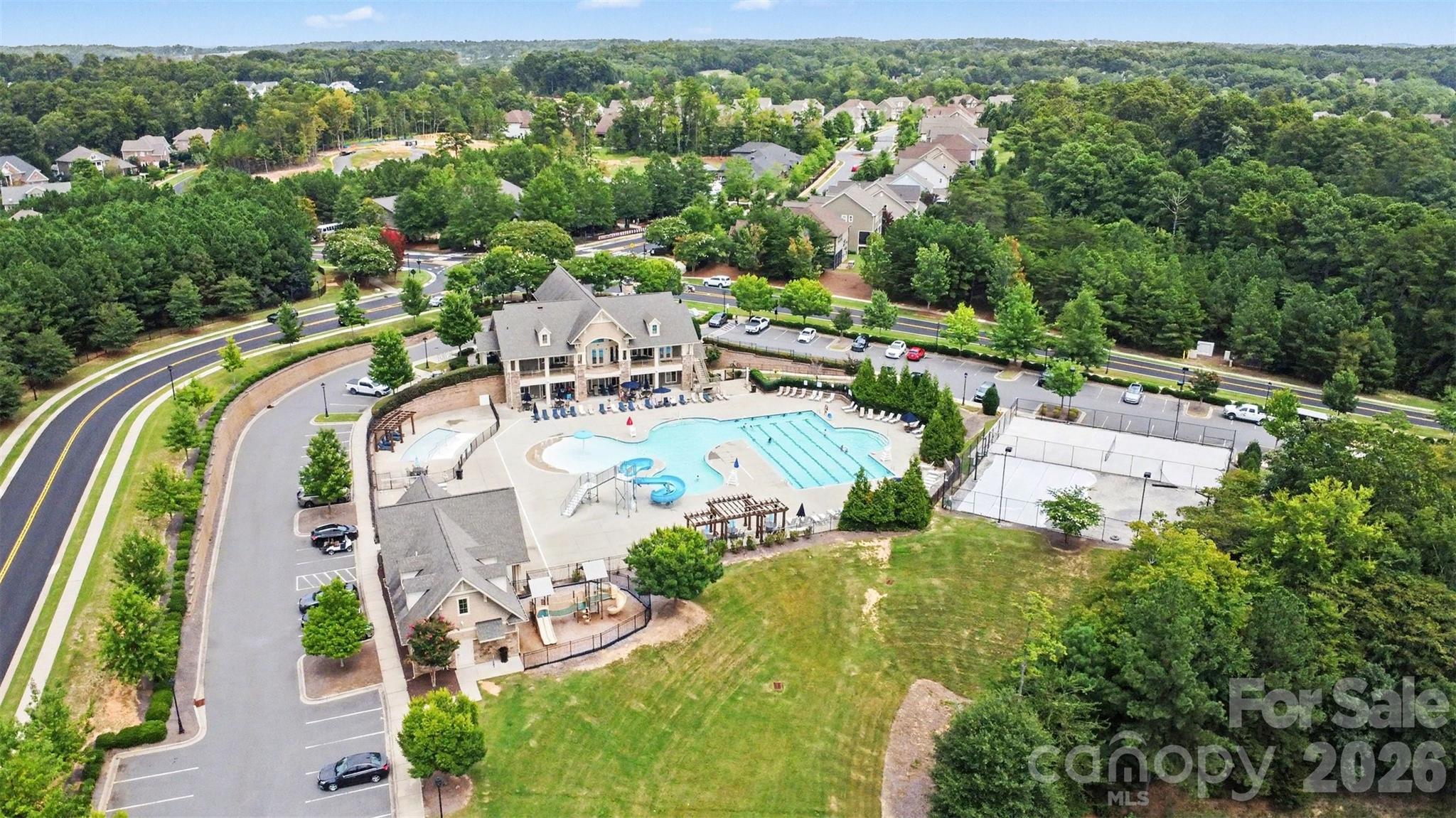 16823 Cozy Cove Road — Charlotte