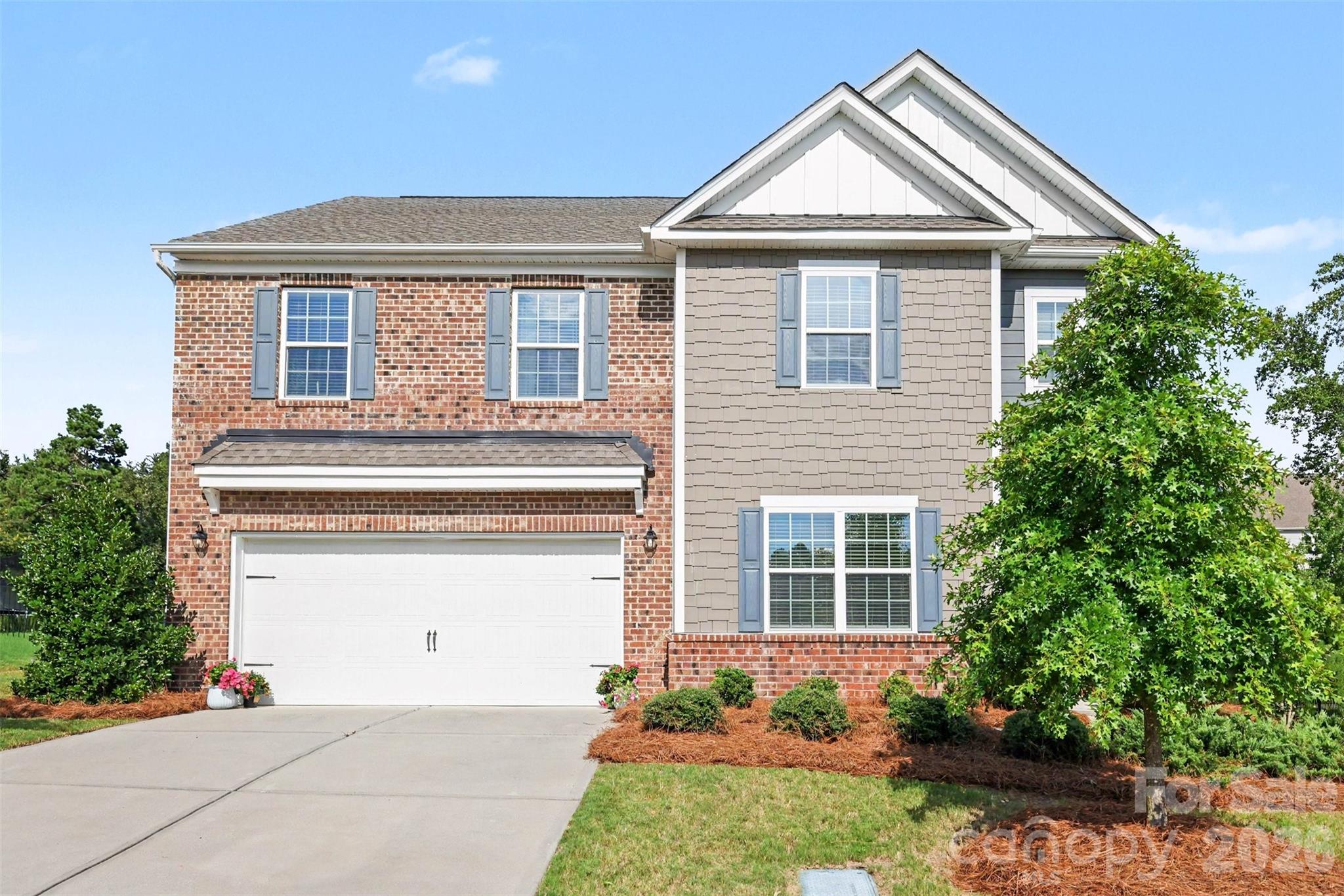 16823 Cozy Cove Road — Charlotte